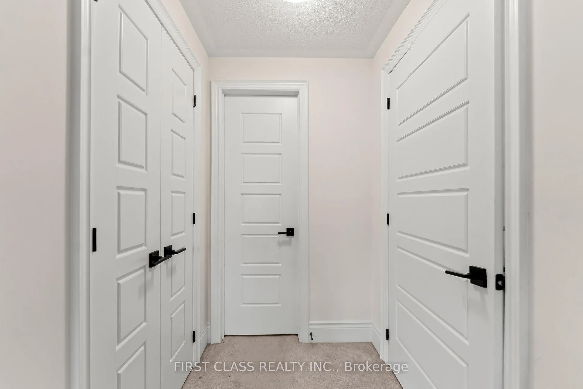Photo 29 of 92 Grady Drive, Clarington, Newcastle — HOMEH