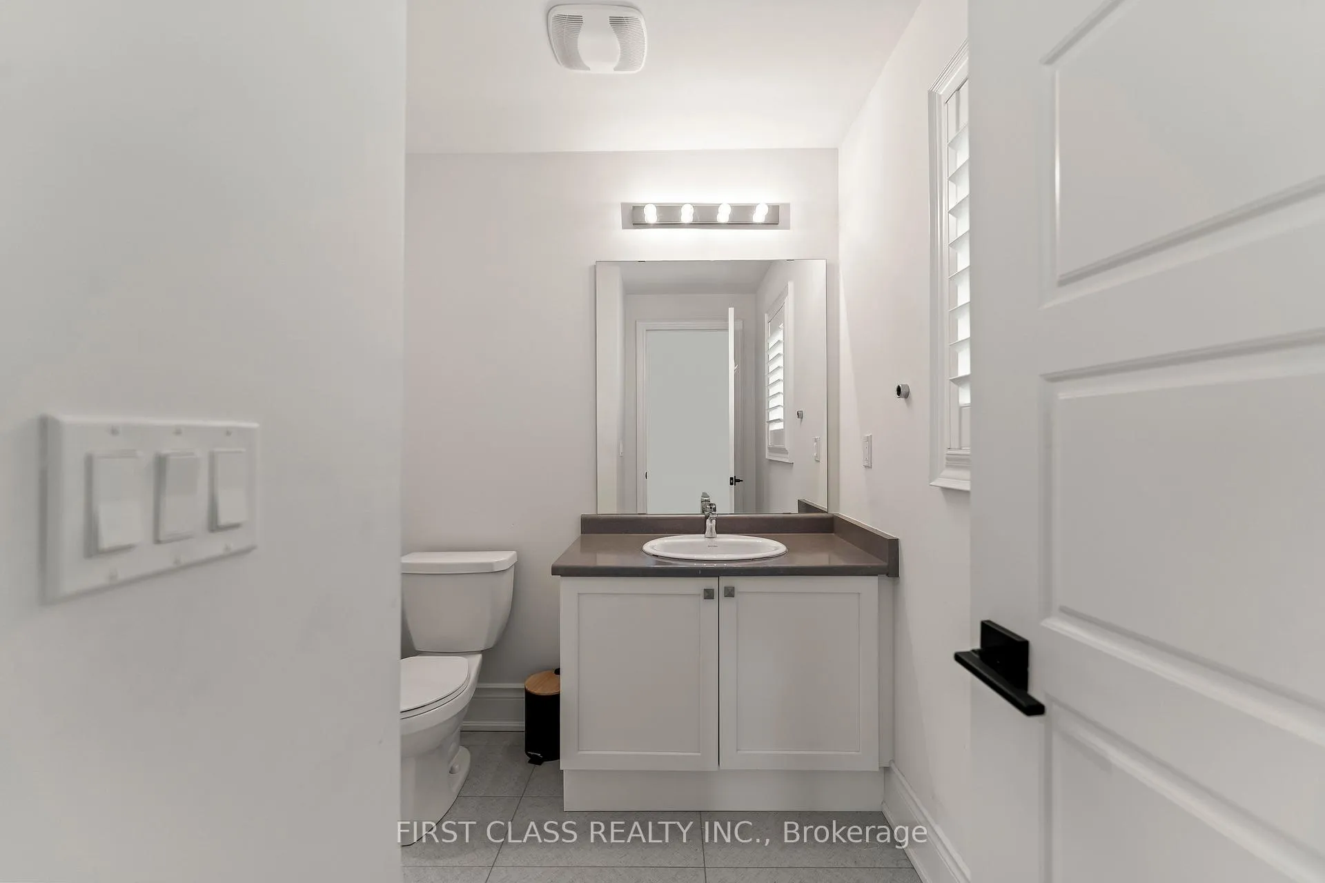 Photo 31 of 92 Grady Drive, Clarington, Newcastle — HOMEH
