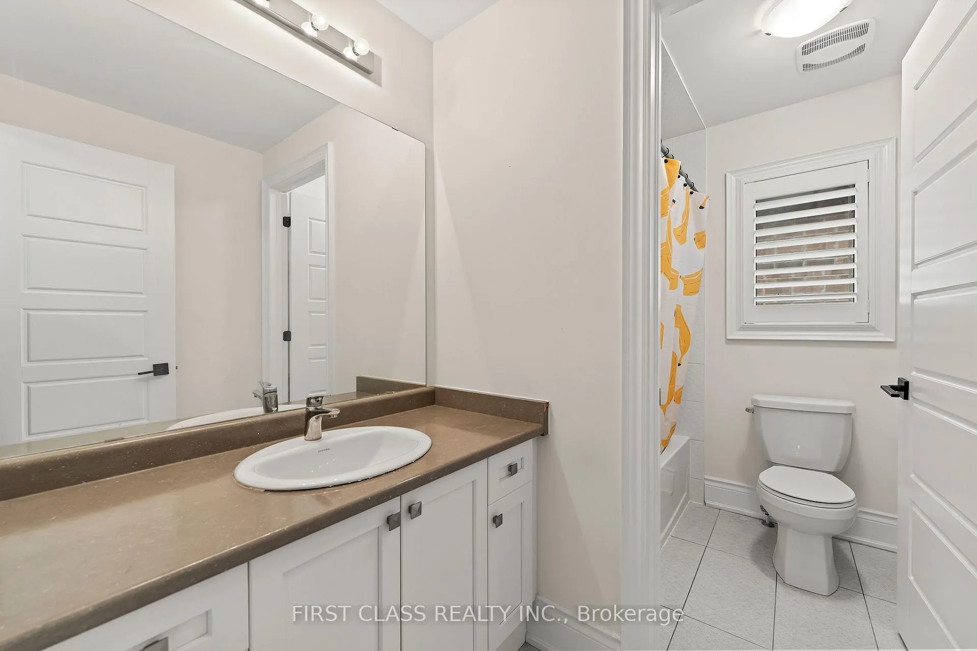 Photo 37 of 92 Grady Drive, Clarington, Newcastle — HOMEH