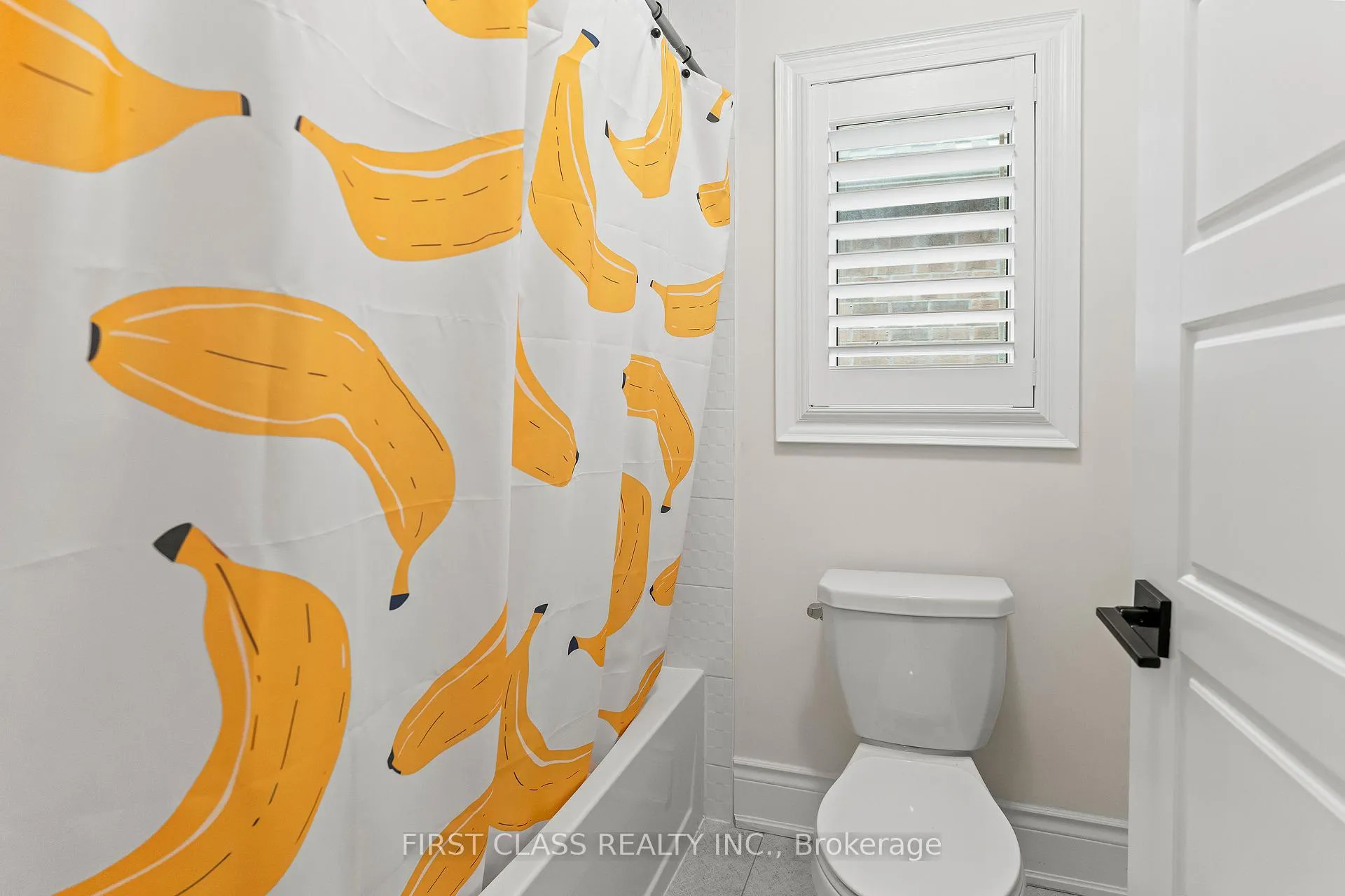 Photo 39 of 92 Grady Drive, Clarington, Newcastle — HOMEH