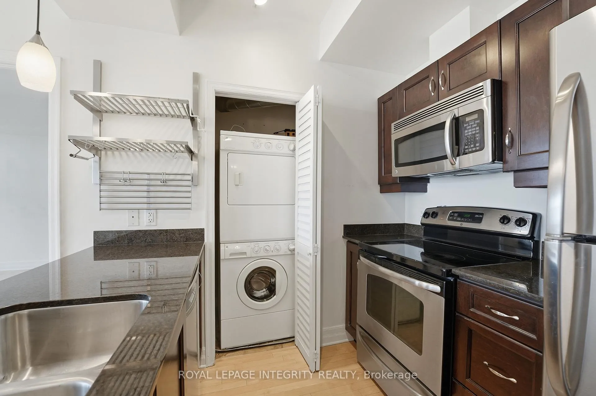 Photo 10 of Unit 1003, 75 Cleary Avenue E, Ottawa, Woodroffe — HOMEH