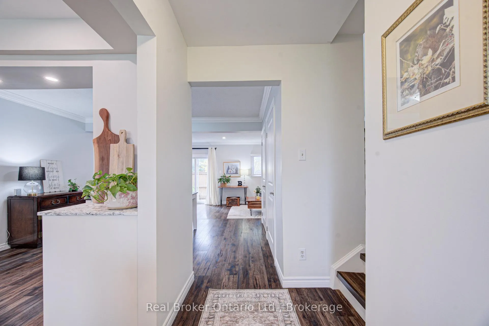 Photo 8 of Unit 3, 1302 Guelph Line, Burlington, Mountainside — HOMEH