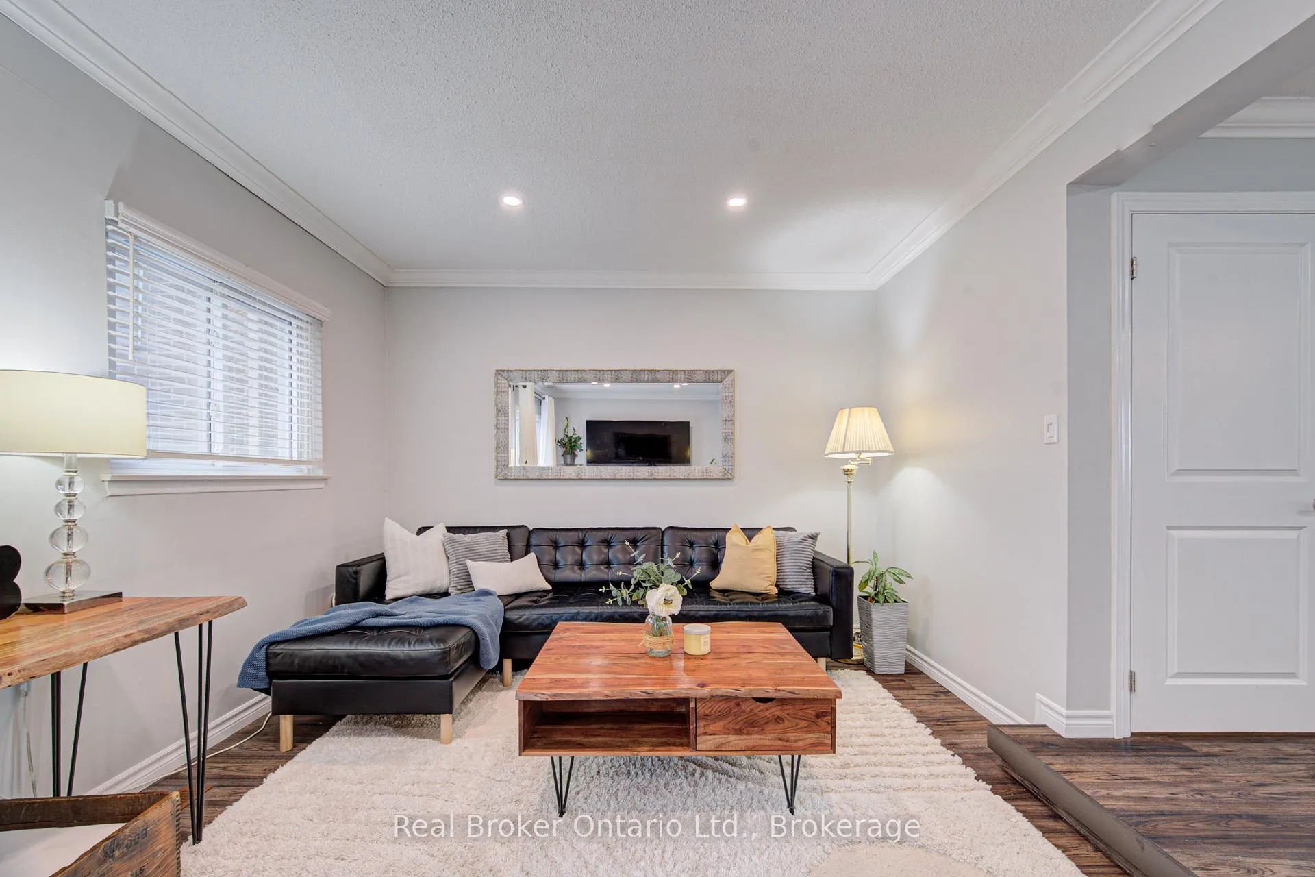 Photo 19 of Unit 3, 1302 Guelph Line, Burlington, Mountainside — HOMEH