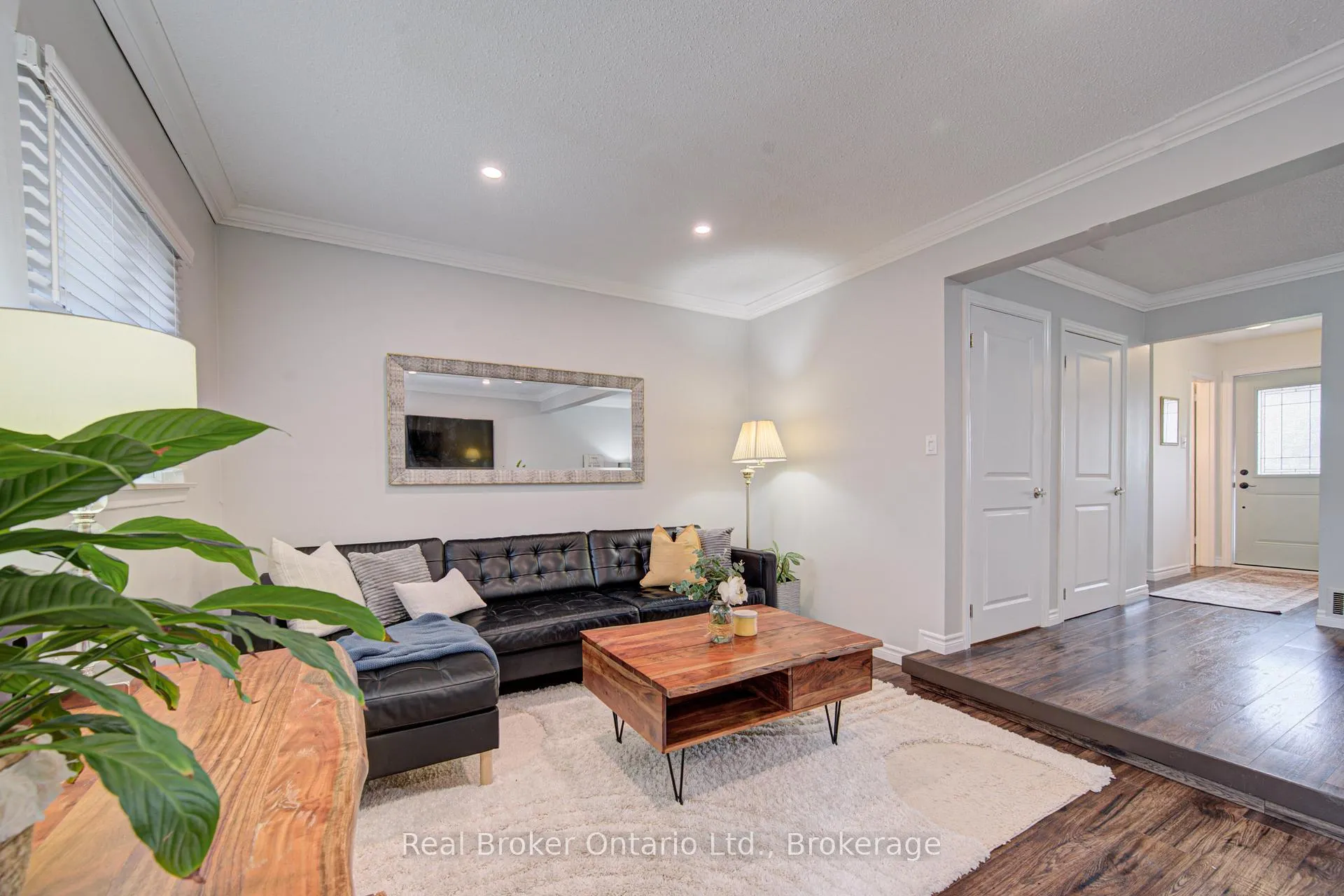 Photo 20 of Unit 3, 1302 Guelph Line, Burlington, Mountainside — HOMEH