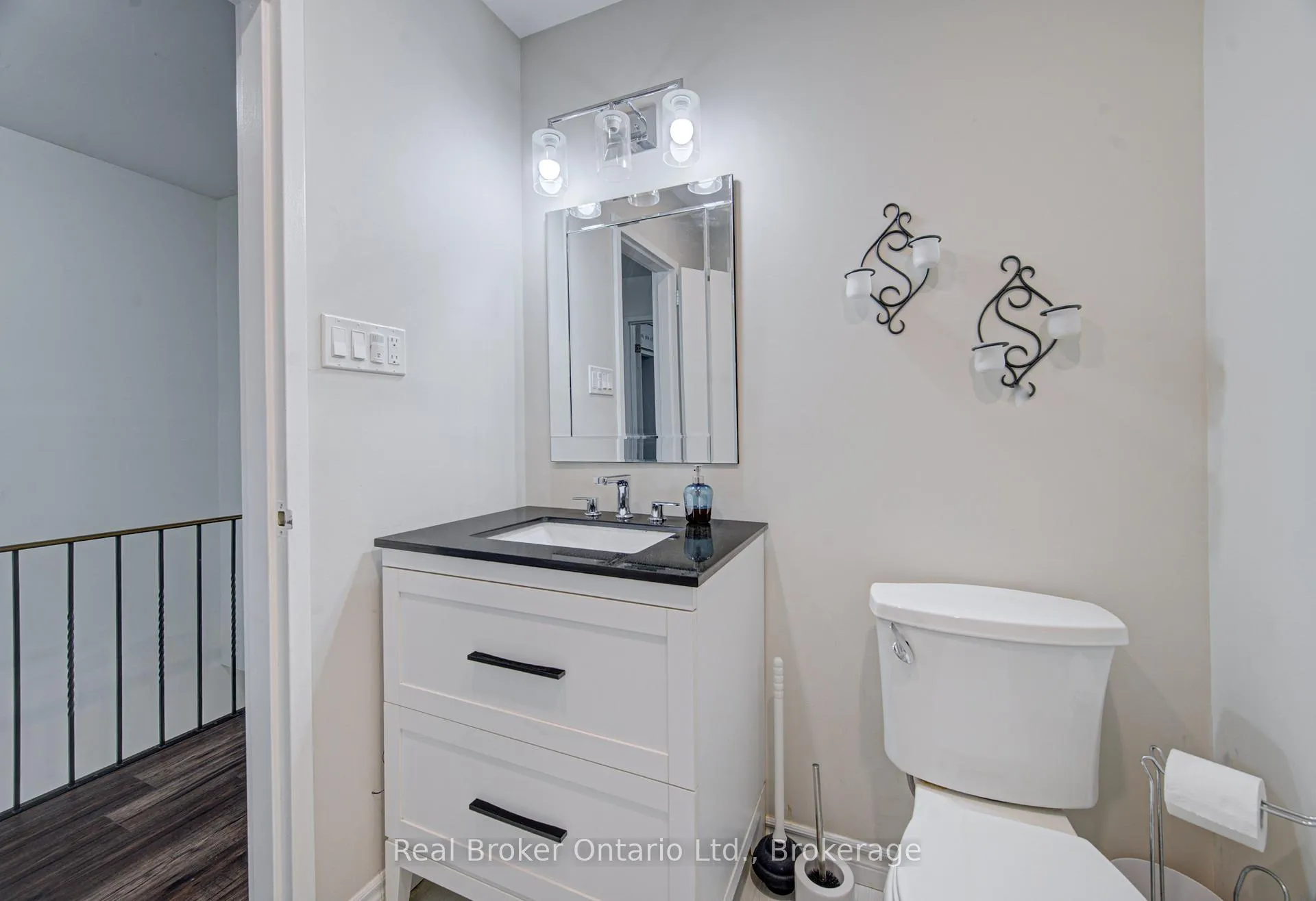 Photo 25 of Unit 3, 1302 Guelph Line, Burlington, Mountainside — HOMEH