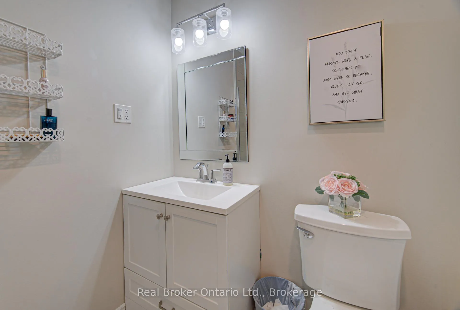 Photo 33 of Unit 3, 1302 Guelph Line, Burlington, Mountainside — HOMEH
