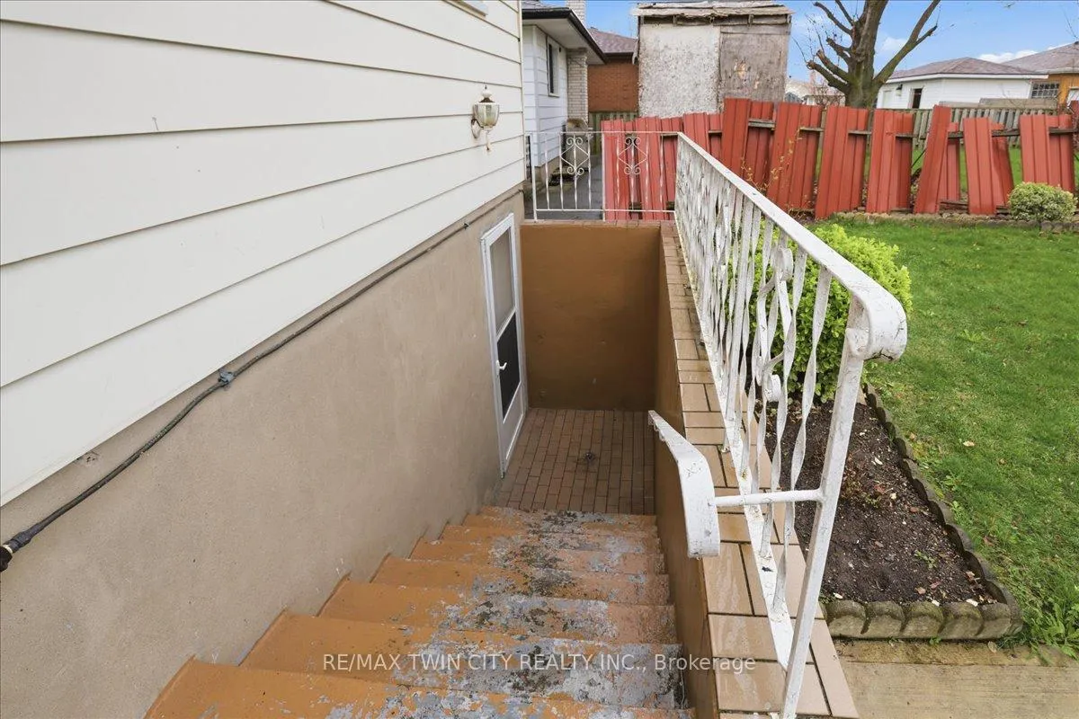 Photo 32 of 43 Faial Road, Cambridge — HOMEH