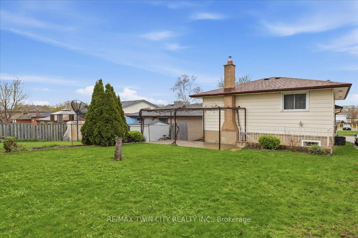 Photo 33 of 43 Faial Road, Cambridge — HOMEH