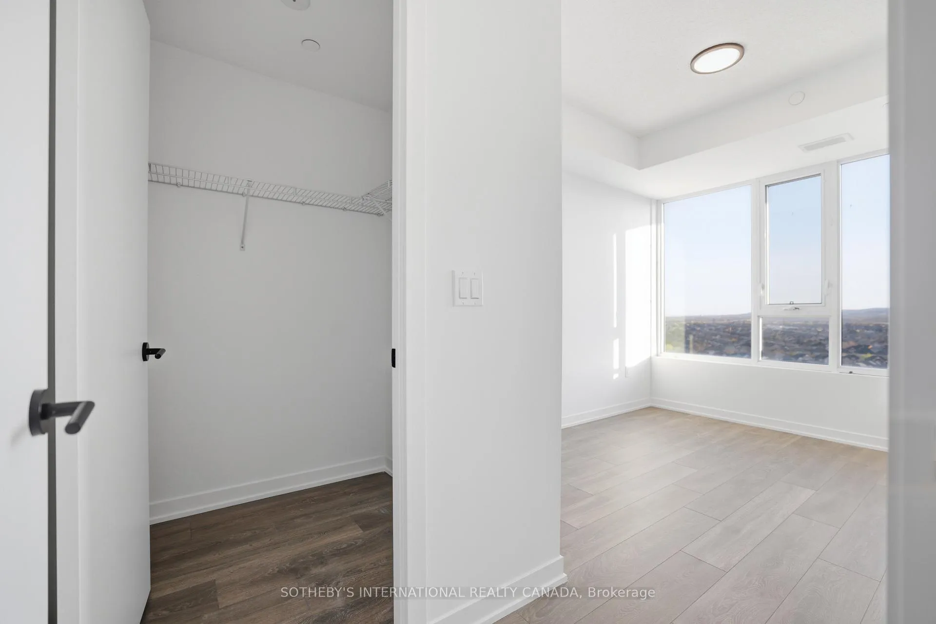Photo 14 of Unit 1201, 4878 Powers Common, Burlington, Alton — HOMEH