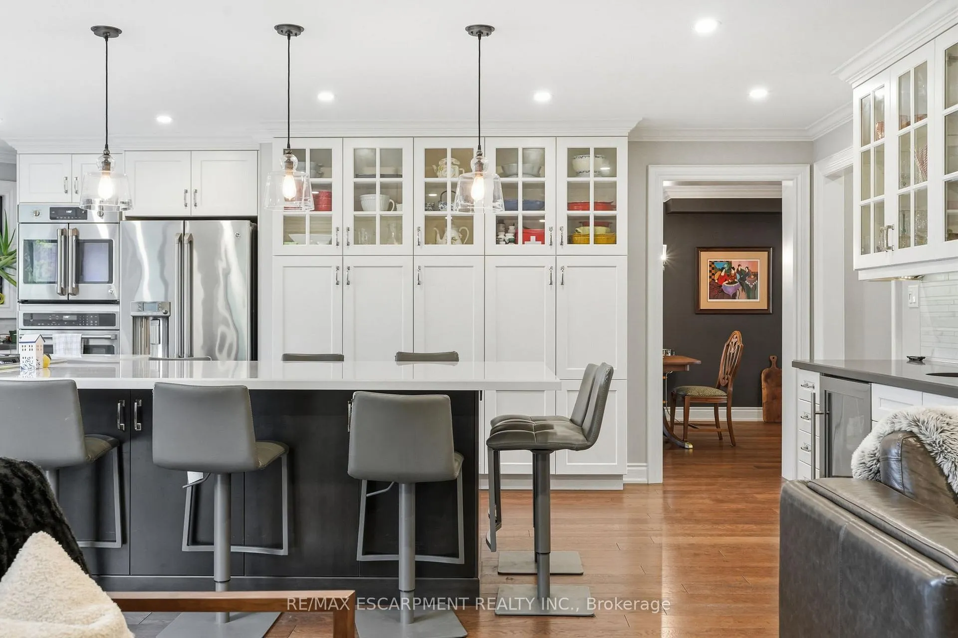Photo 11 of 23 Golfview Crescent, Hamilton, Dundas — HOMEH
