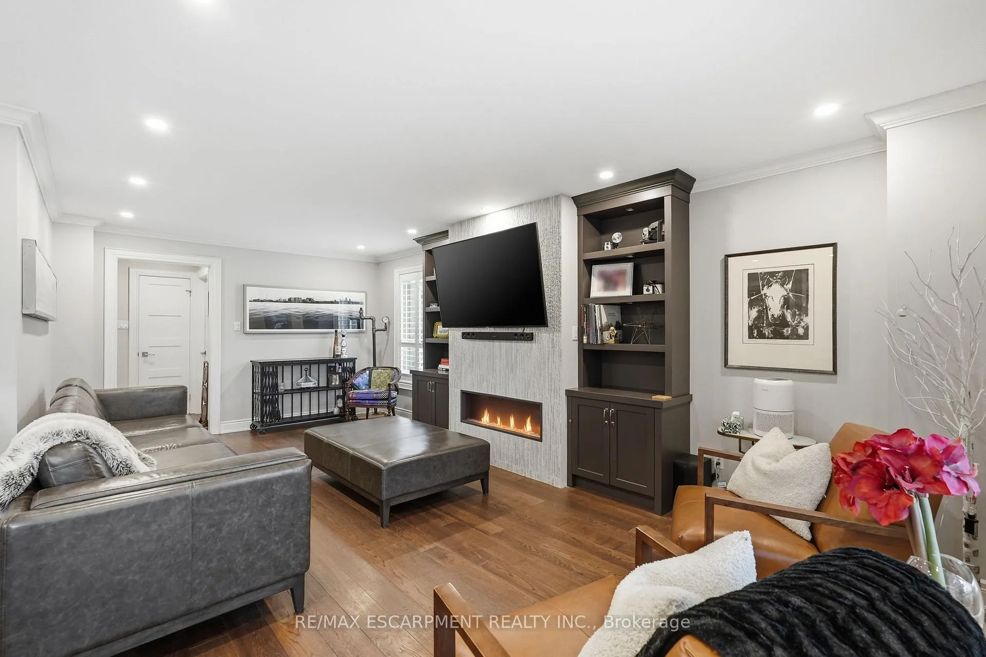 Photo 15 of 23 Golfview Crescent, Hamilton, Dundas — HOMEH