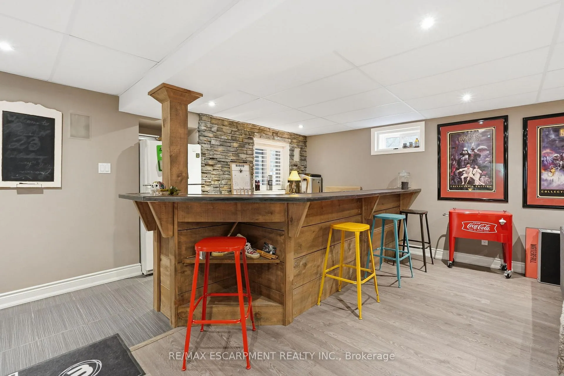 Photo 38 of 23 Golfview Crescent, Hamilton, Dundas — HOMEH
