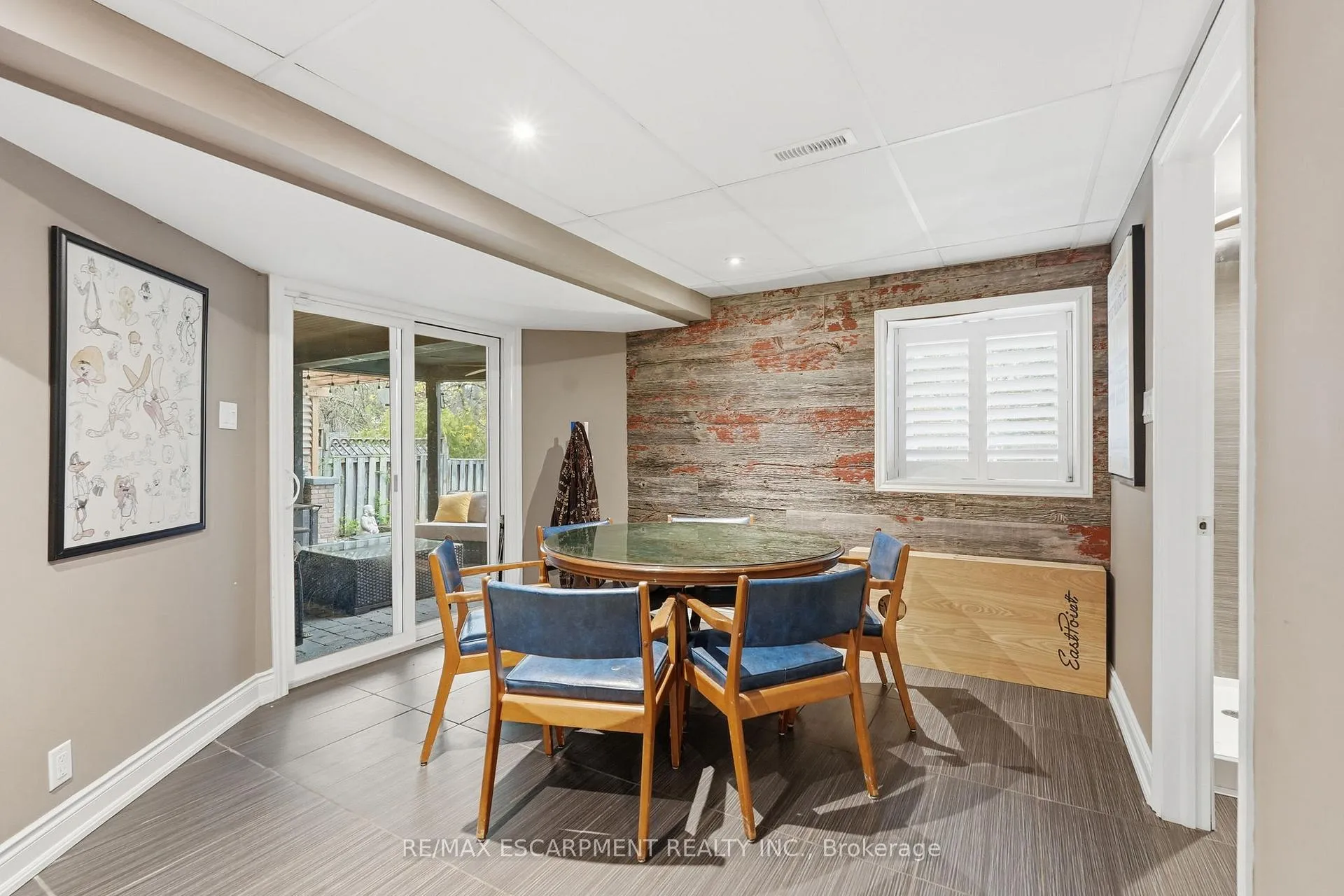 Photo 39 of 23 Golfview Crescent, Hamilton, Dundas — HOMEH
