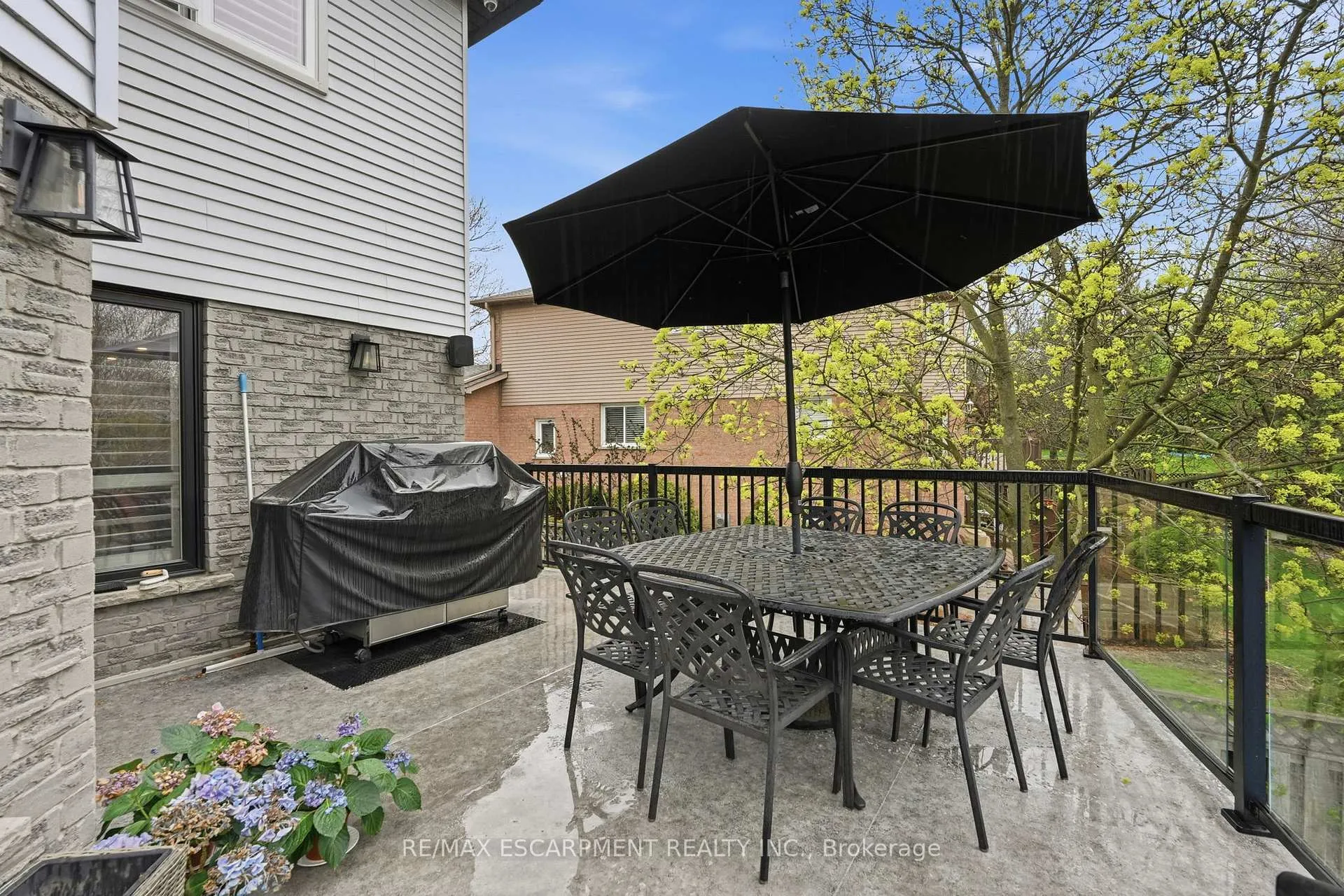 Photo 44 of 23 Golfview Crescent, Hamilton, Dundas — HOMEH