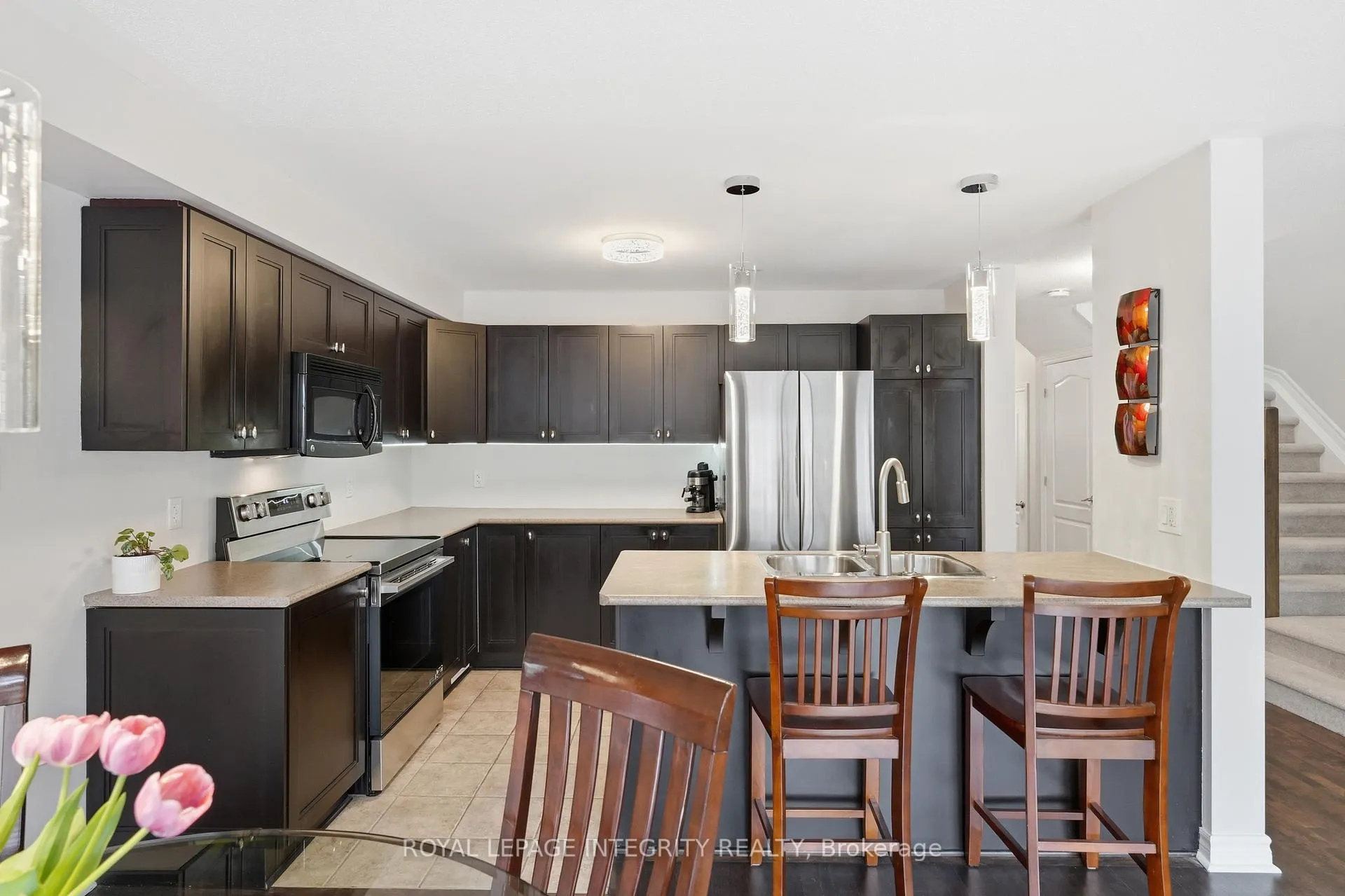 Photo 4 of 509 Cherokee Way, Ottawa, Stittsville (North) — HOMEH