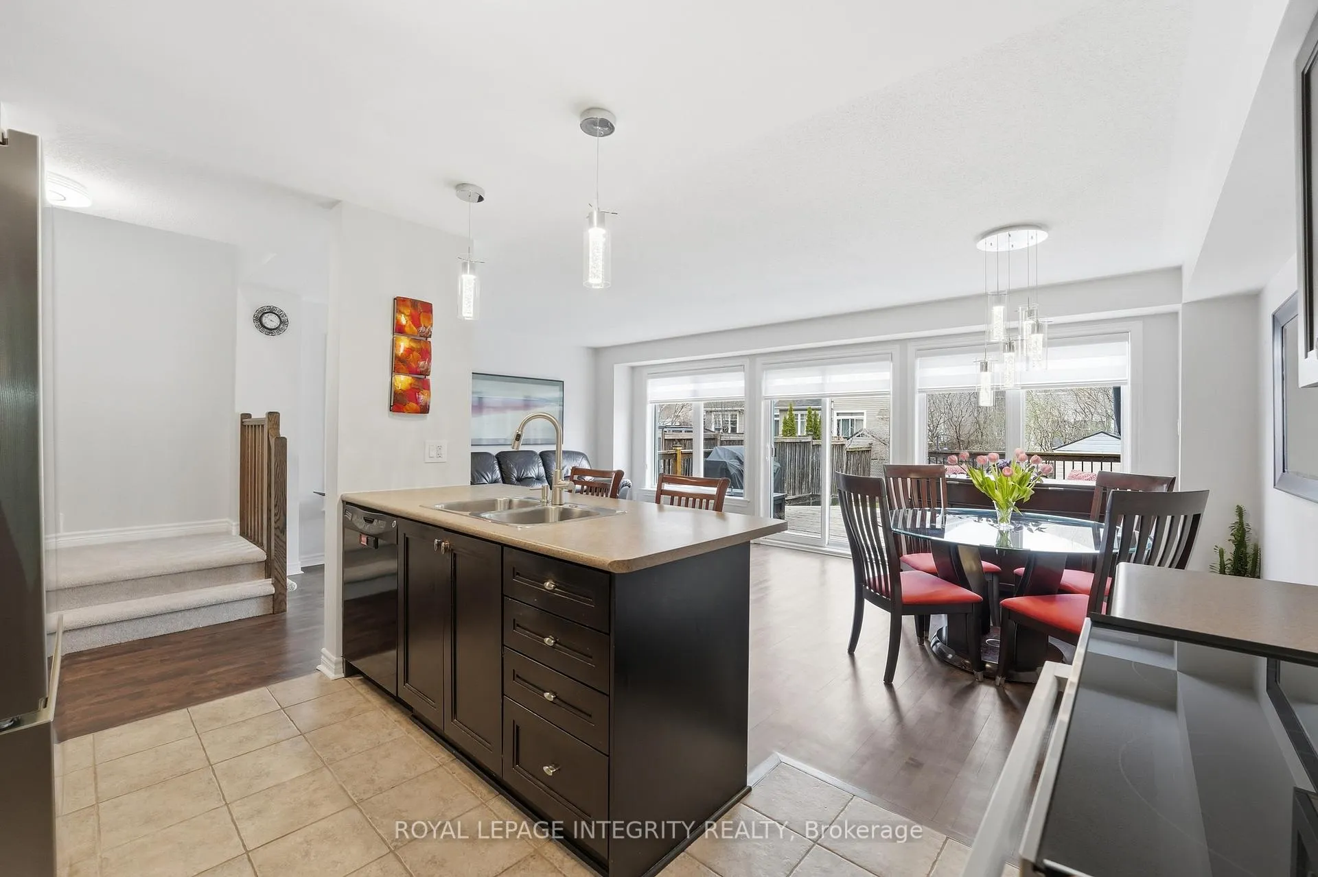 Photo 6 of 509 Cherokee Way, Ottawa, Stittsville (North) — HOMEH