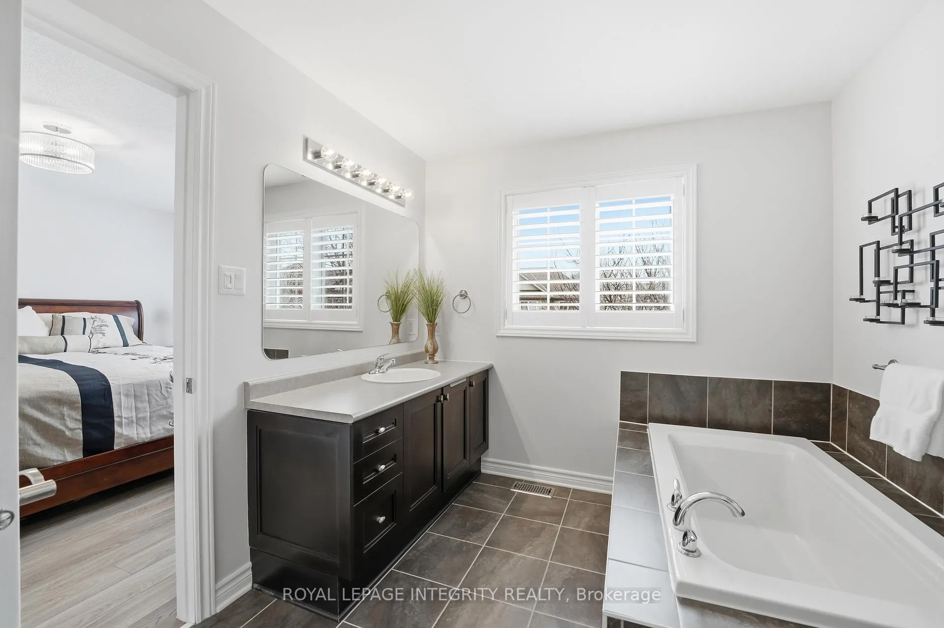 Photo 20 of 509 Cherokee Way, Ottawa, Stittsville (North) — HOMEH