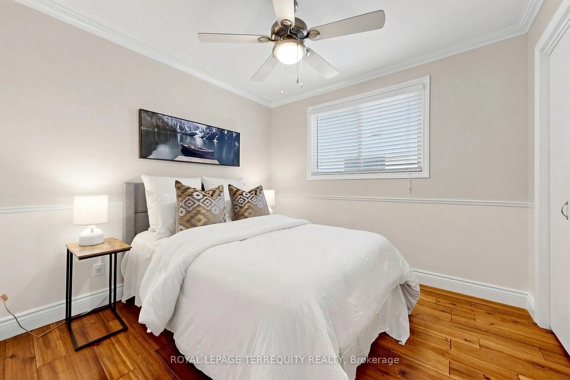 Photo 18 of 811 Fairview Avenue, Pickering, Bay Ridges — HOMEH