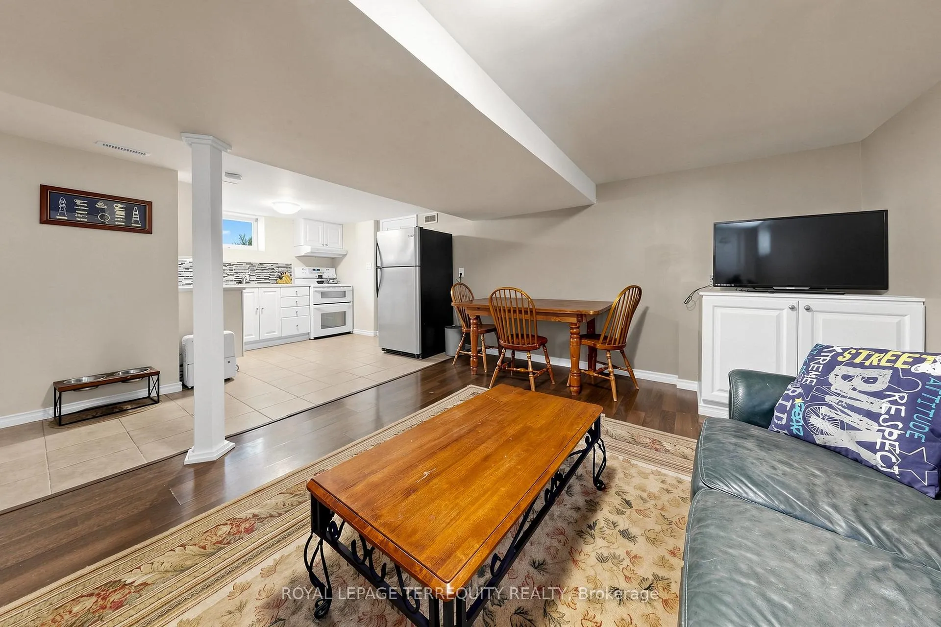Photo 20 of 811 Fairview Avenue, Pickering, Bay Ridges — HOMEH
