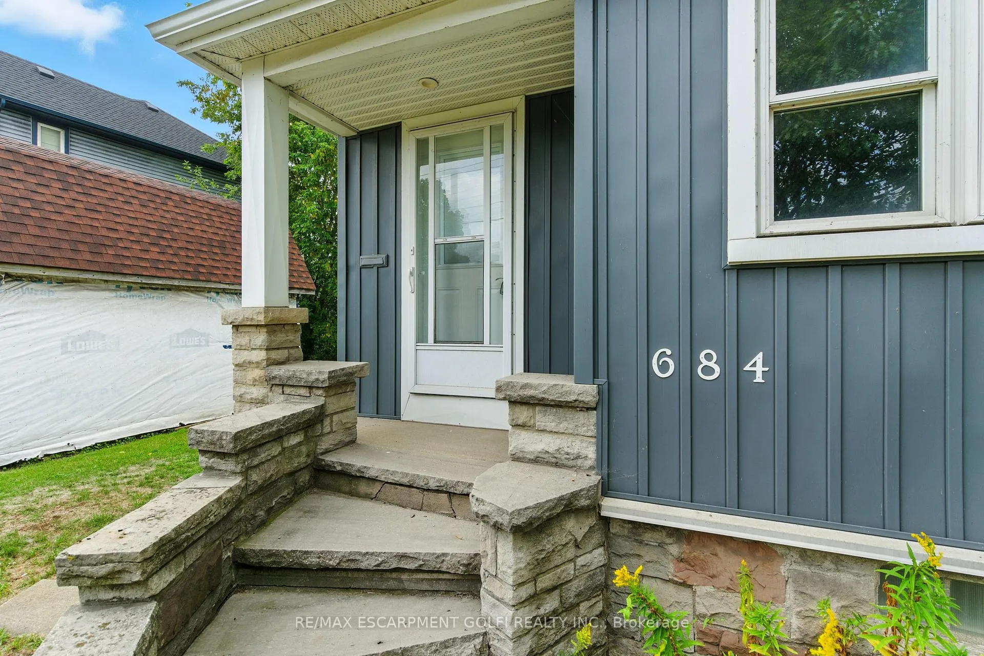 Photo 6 of 684 Beach Boulevard, Hamilton, Hamilton Beach — HOMEH