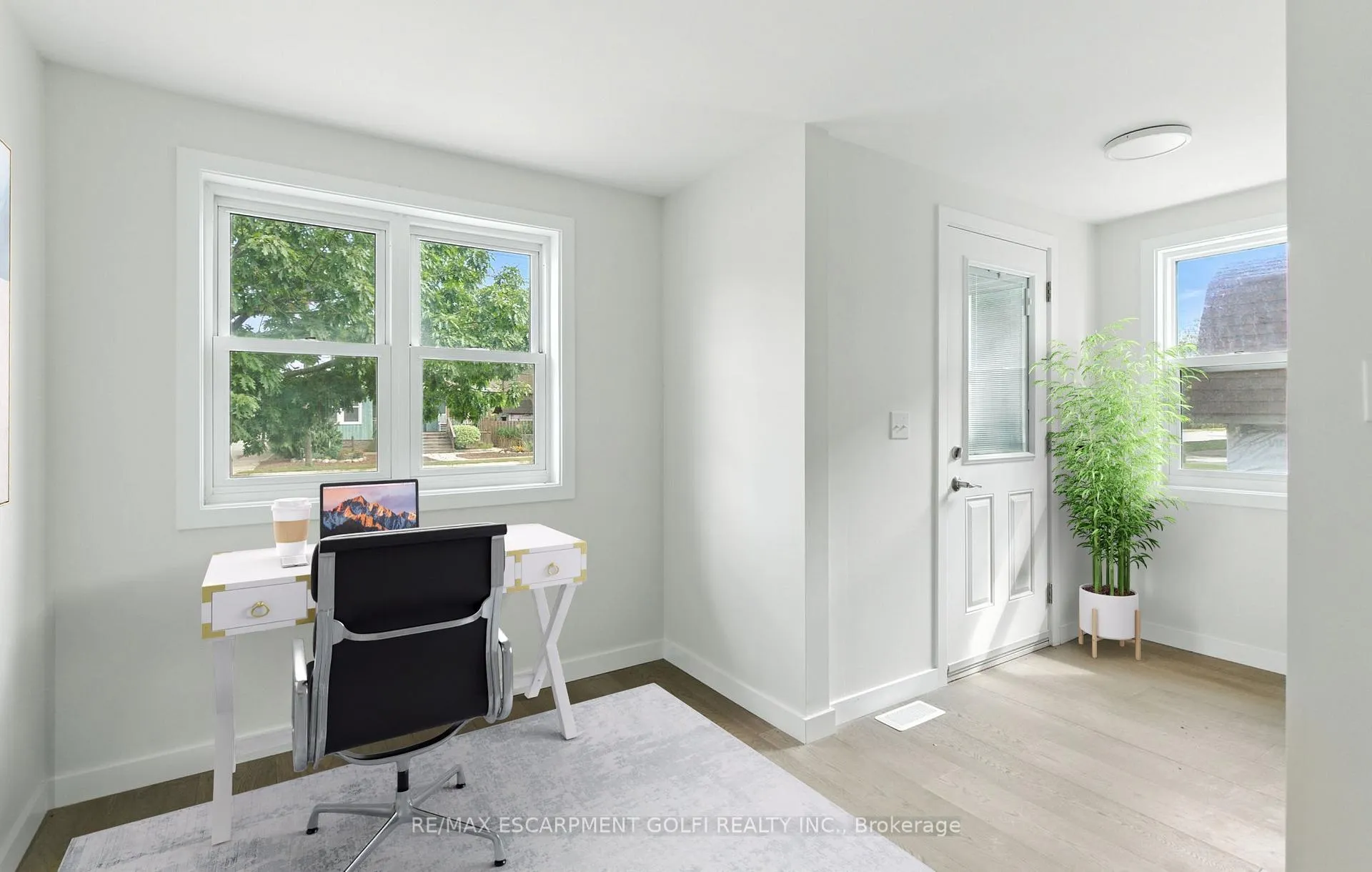 Photo 9 of 684 Beach Boulevard, Hamilton, Hamilton Beach — HOMEH