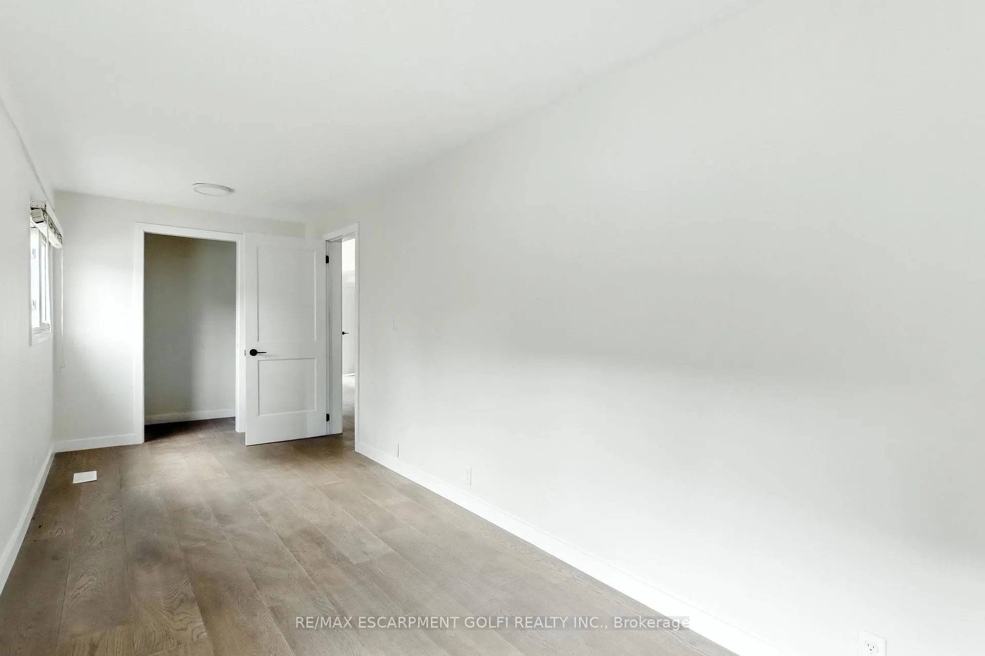 Photo 21 of 684 Beach Boulevard, Hamilton, Hamilton Beach — HOMEH