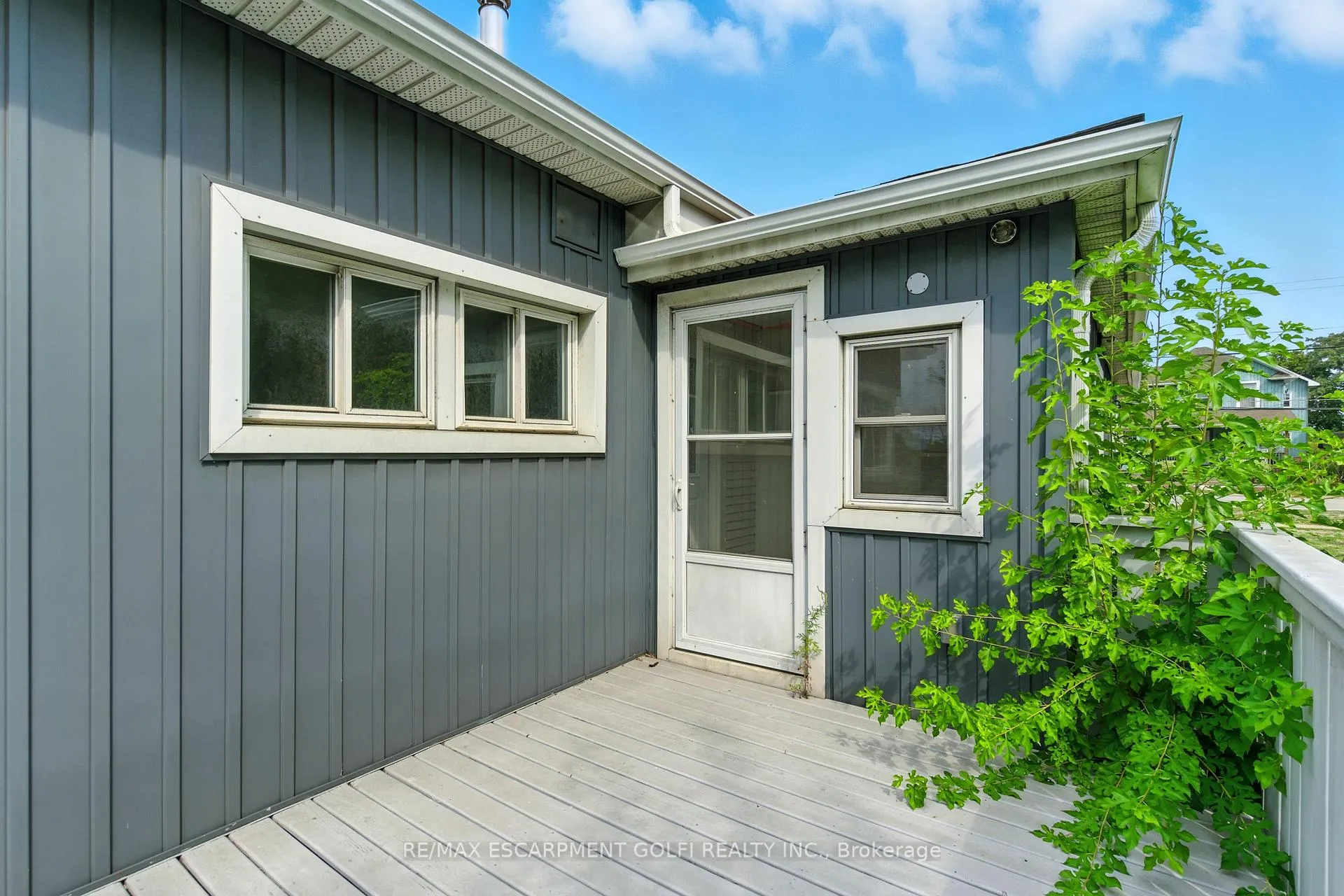 Photo 40 of 684 Beach Boulevard, Hamilton, Hamilton Beach — HOMEH