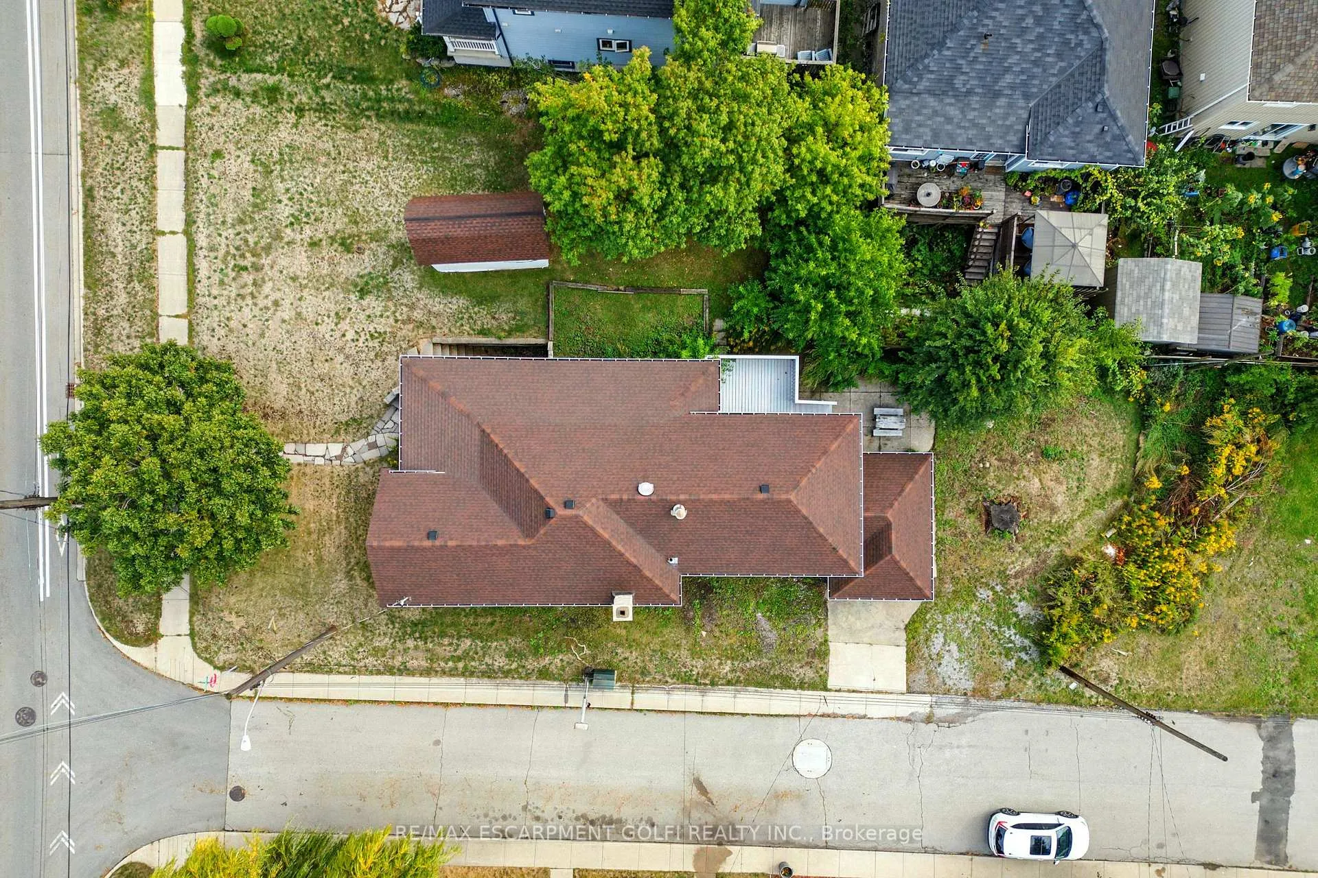 Photo 46 of 684 Beach Boulevard, Hamilton, Hamilton Beach — HOMEH