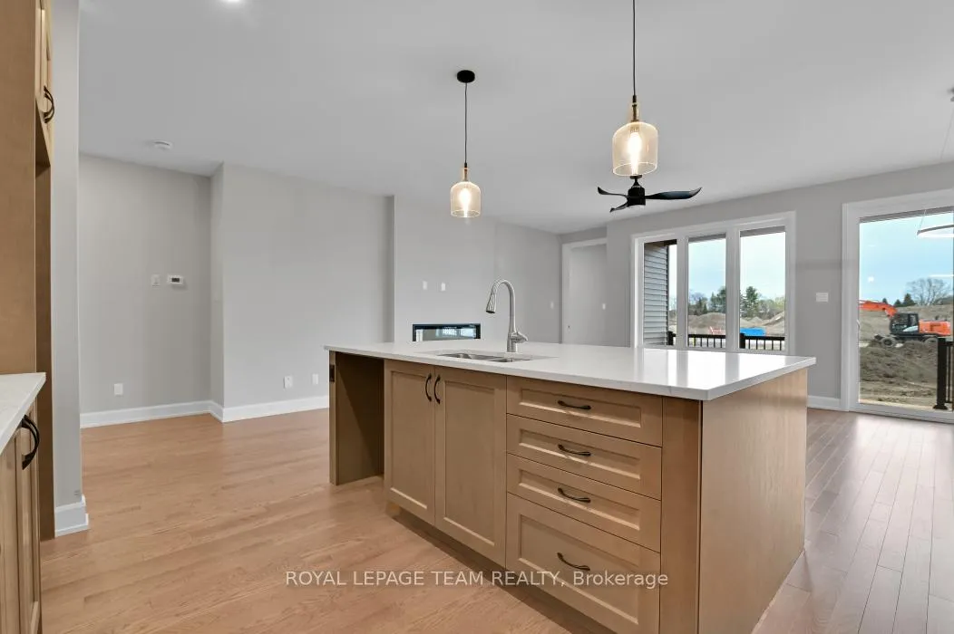 Photo 11 of 1181 Potter Drive, Brockville — HOMEH
