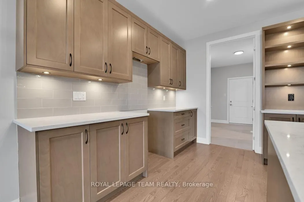 Photo 15 of 1181 Potter Drive, Brockville — HOMEH