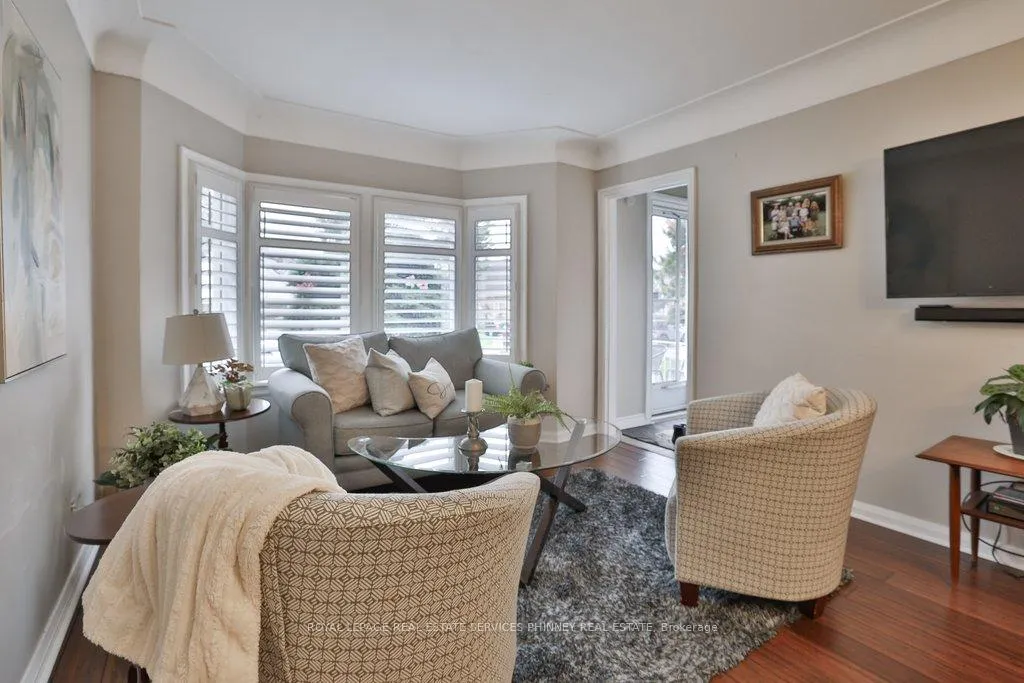 Photo 7 of 233 Glenholme Avenue, Hamilton, Glenview — HOMEH