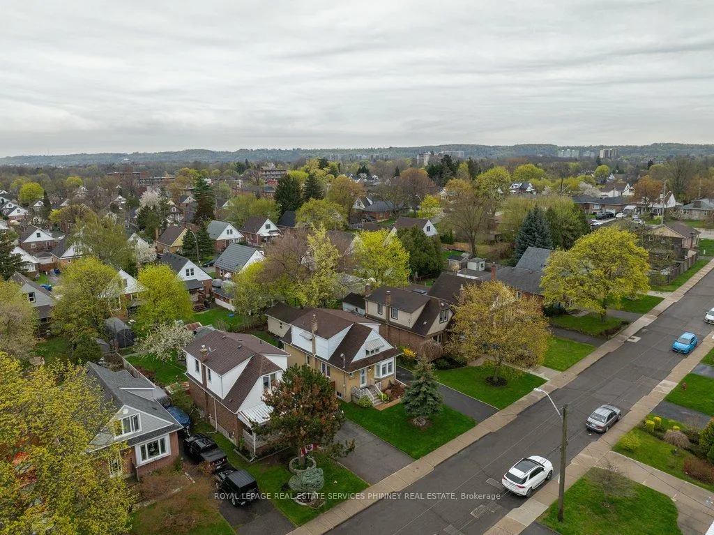 Photo 27 of 233 Glenholme Avenue, Hamilton, Glenview — HOMEH