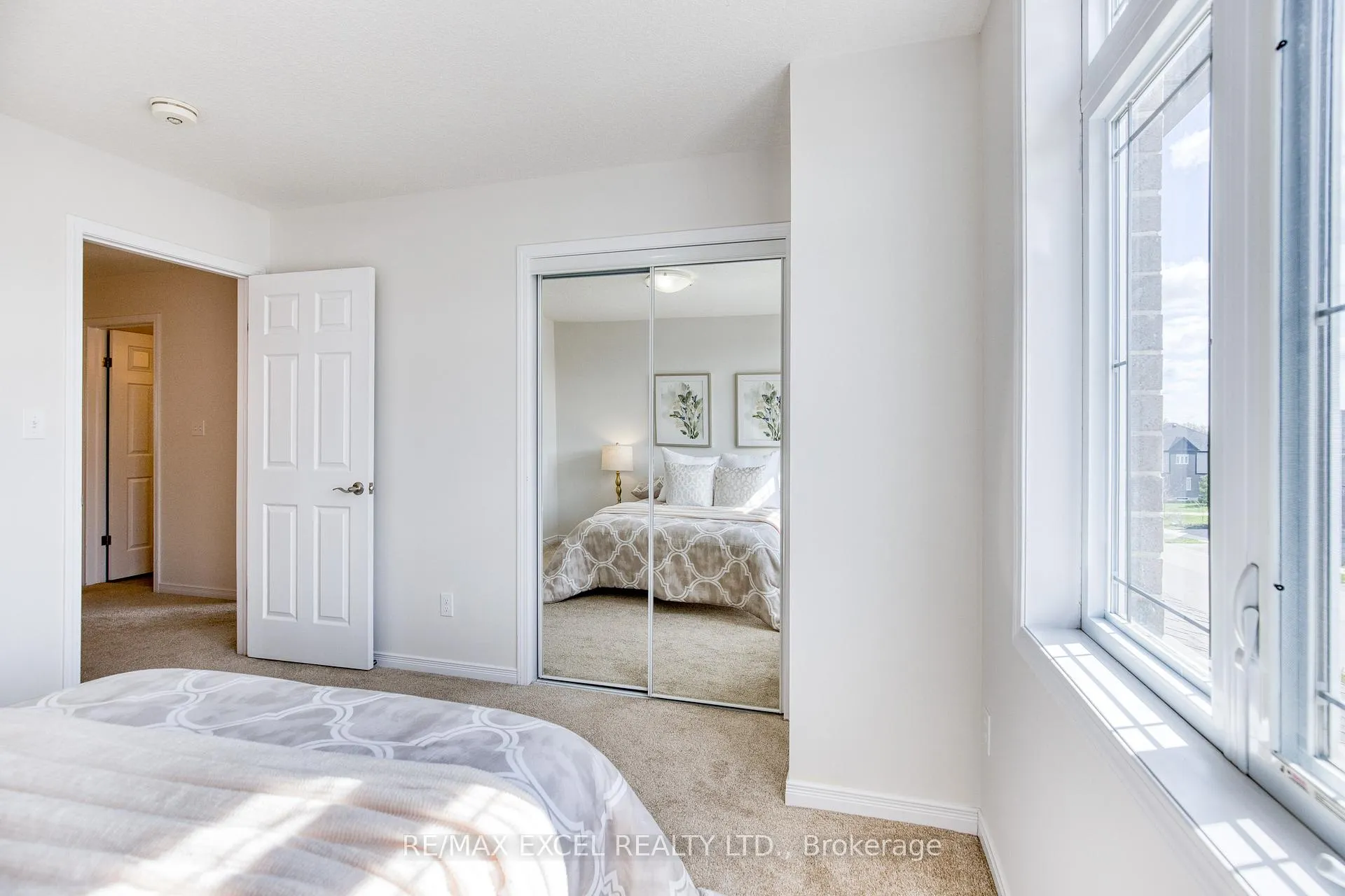 Photo 43 of 692 Indian Grass Street, Waterloo, Columbia Forest — HOMEH