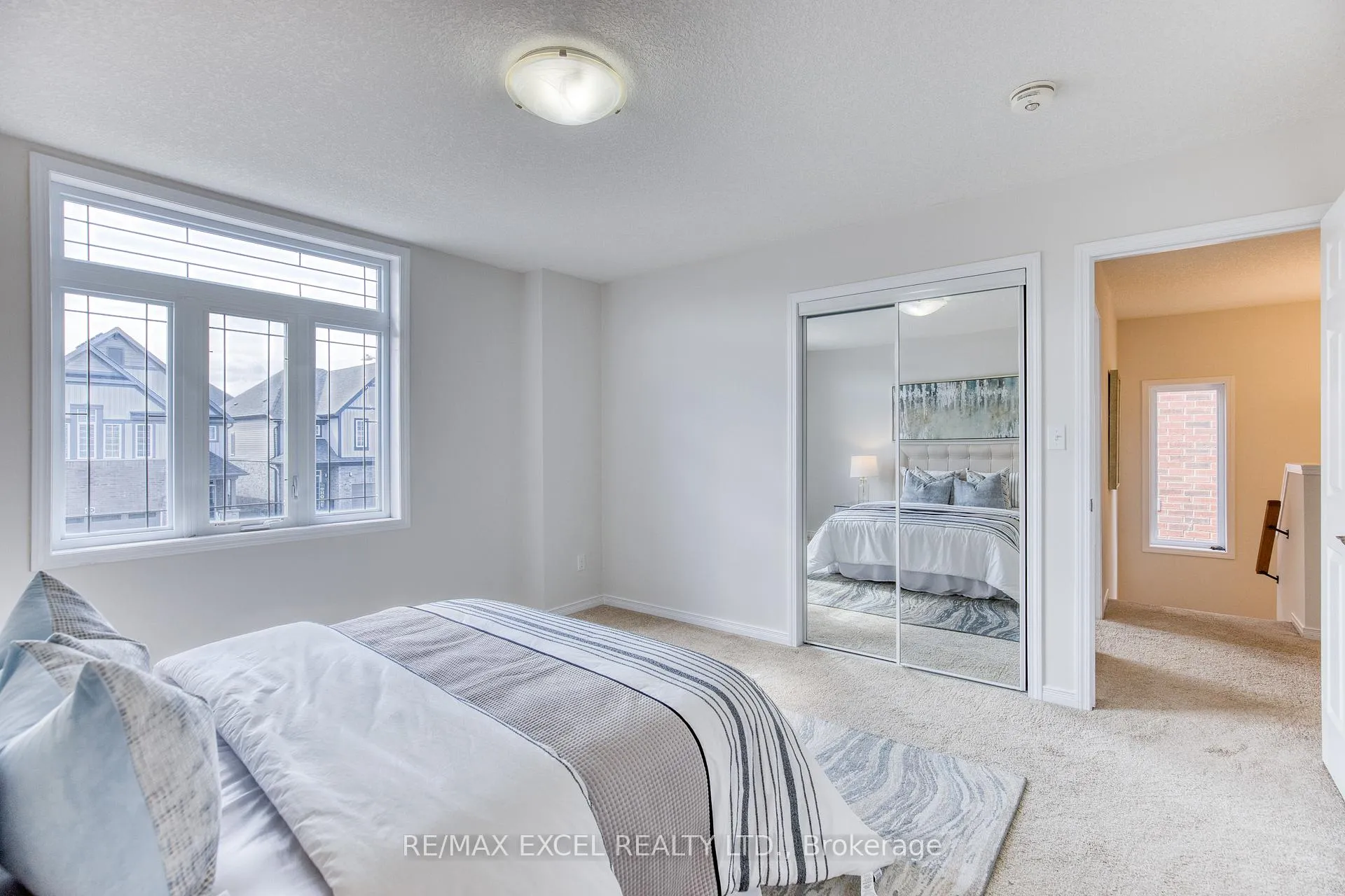 Photo 44 of 692 Indian Grass Street, Waterloo, Columbia Forest — HOMEH