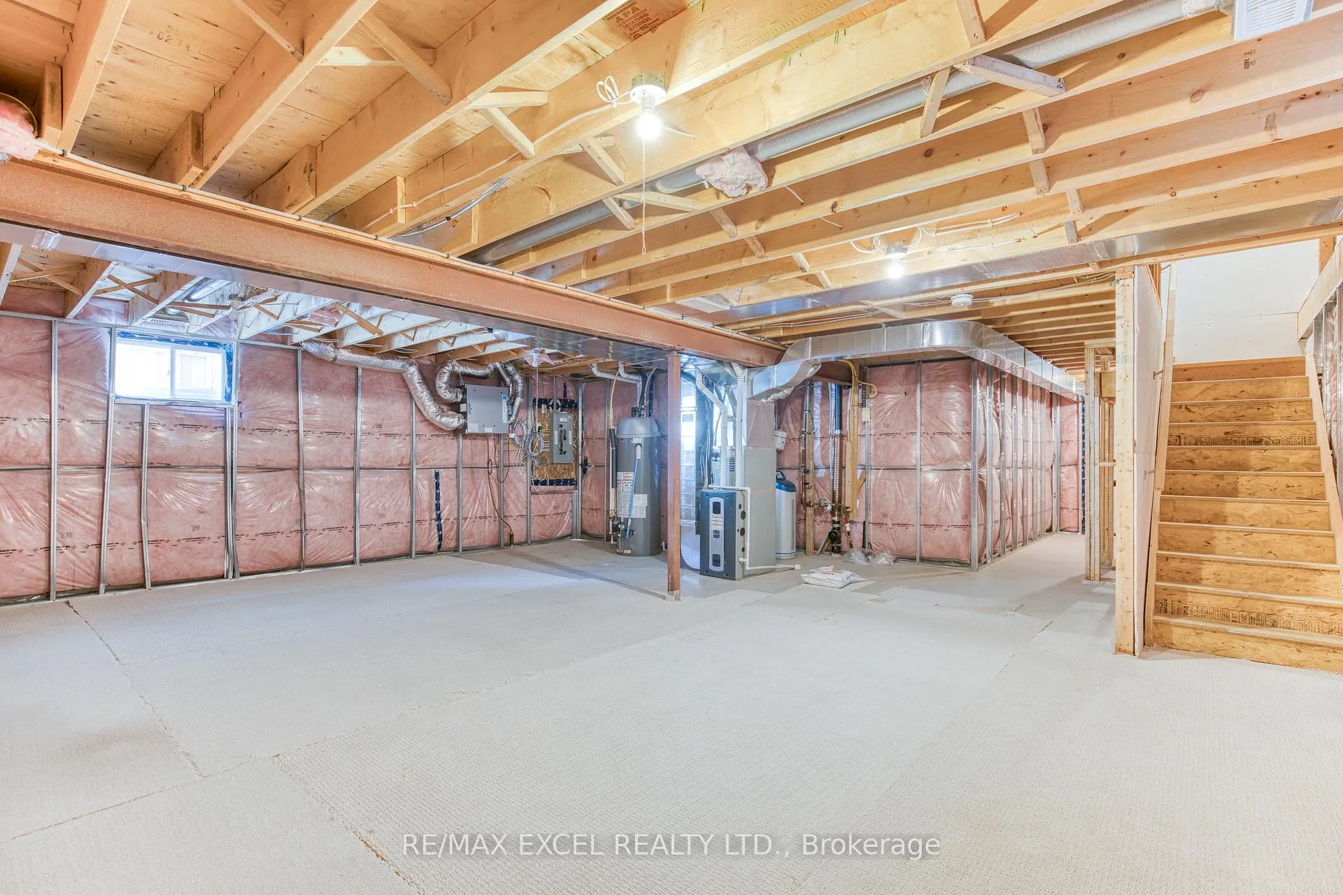 Photo 47 of 692 Indian Grass Street, Waterloo, Columbia Forest — HOMEH