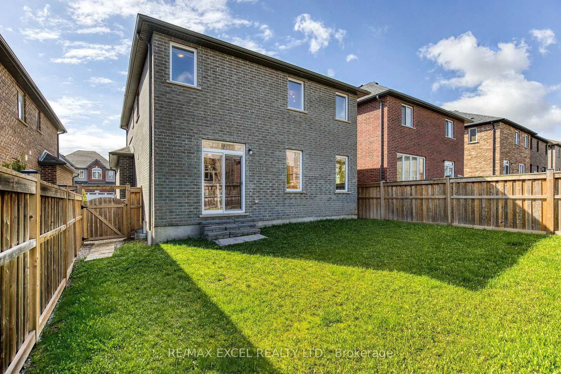 Photo 49 of 692 Indian Grass Street, Waterloo, Columbia Forest — HOMEH