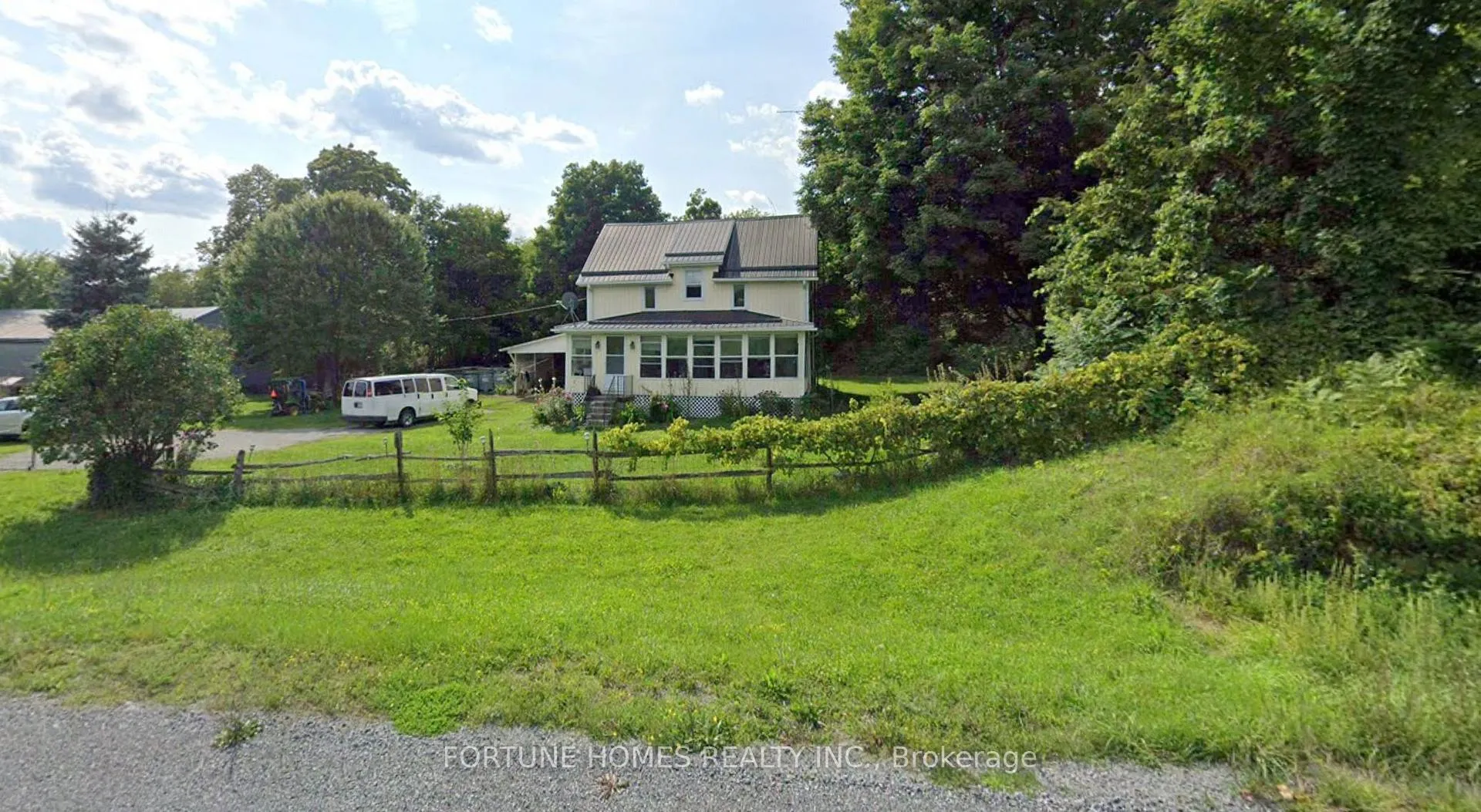 Photo of 6125 Battersea Road