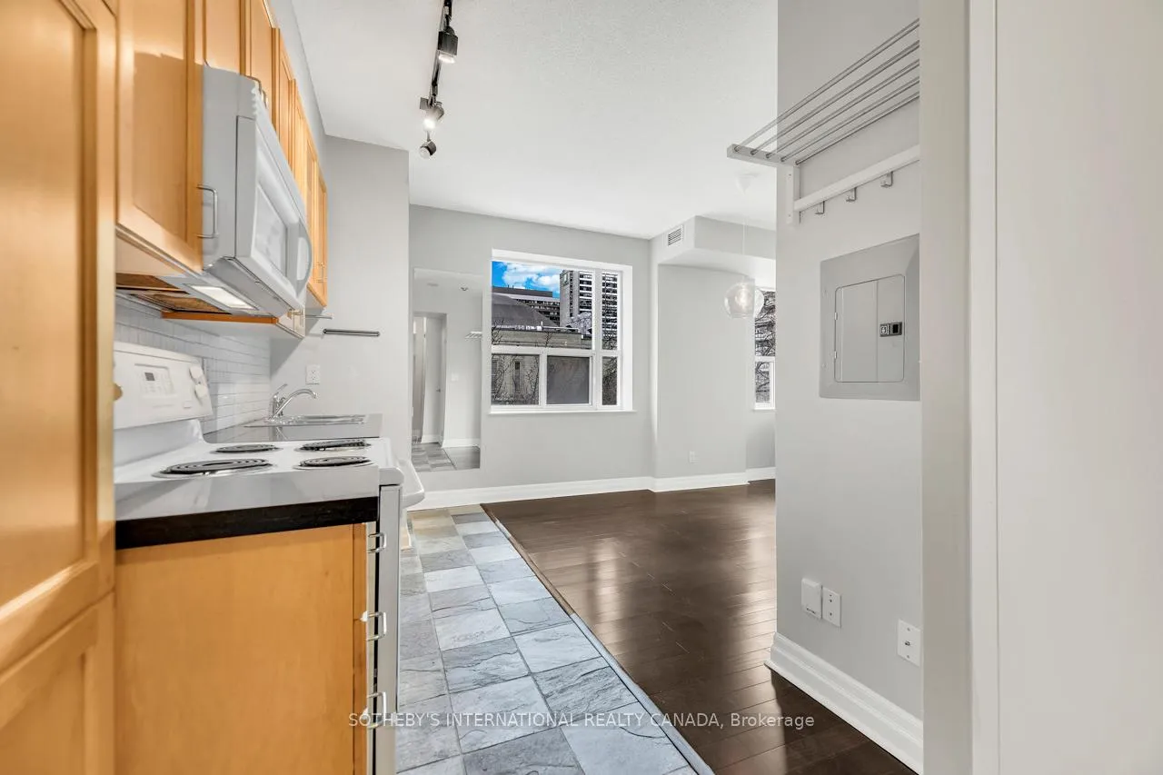 Photo 4 of Unit 207, 70 Alexander Street, Toronto, Church-Yonge Corridor — HOMEH