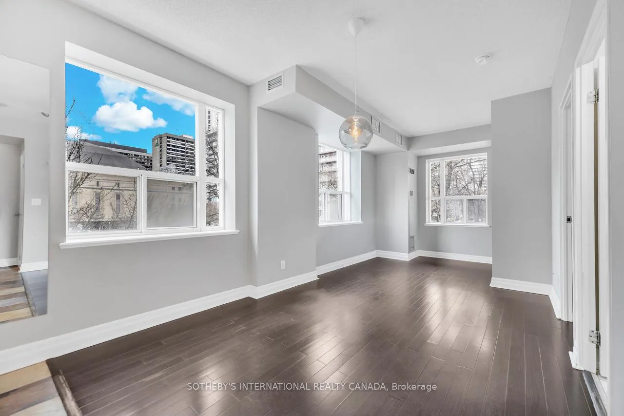 Photo 8 of Unit 207, 70 Alexander Street, Toronto, Church-Yonge Corridor — HOMEH