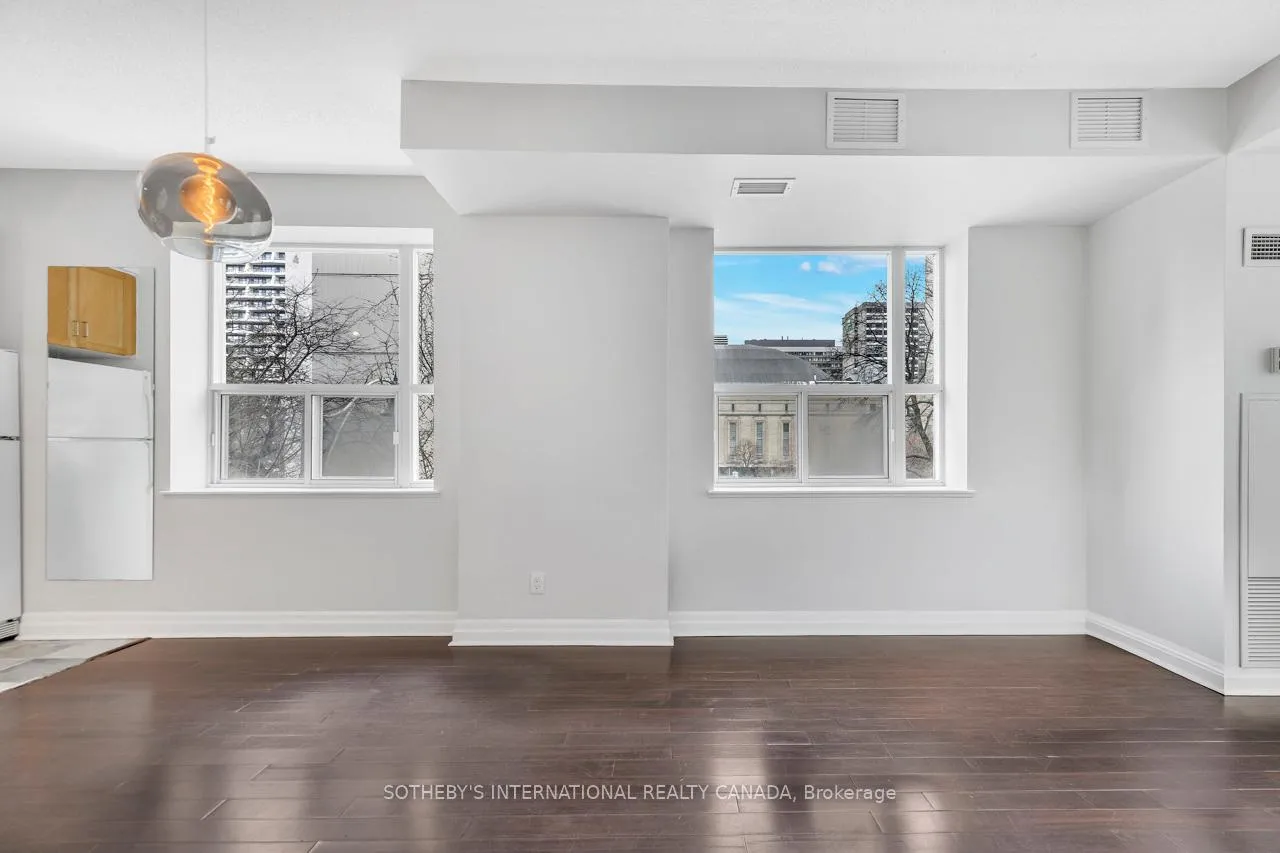 Photo 10 of Unit 207, 70 Alexander Street, Toronto, Church-Yonge Corridor — HOMEH