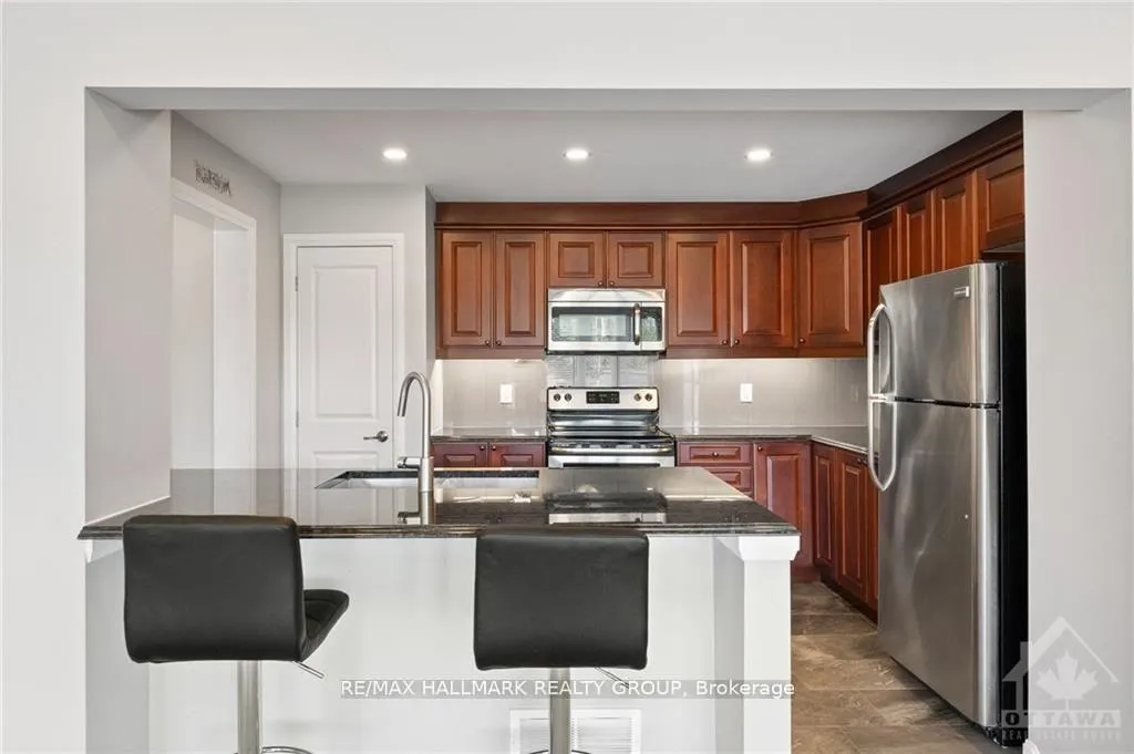 Photo 9 of 318 Willow Aster Circle, Ottawa, Avalon West — HOMEH
