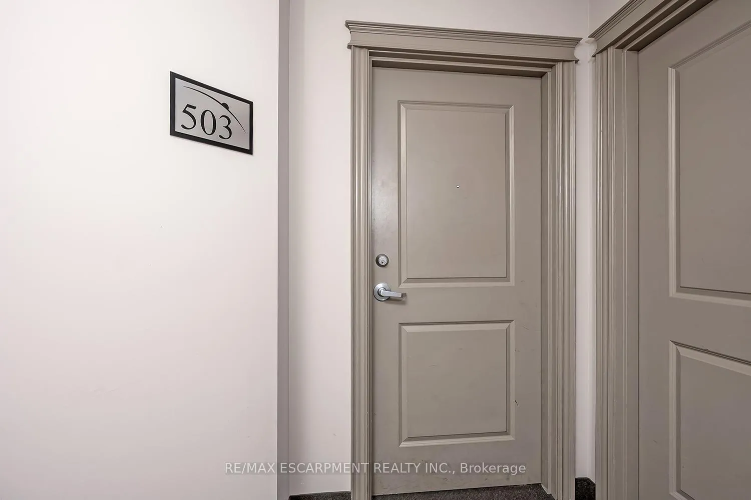Photo 4 of Unit 503, 396 Plains Road E, Burlington, LaSalle — HOMEH