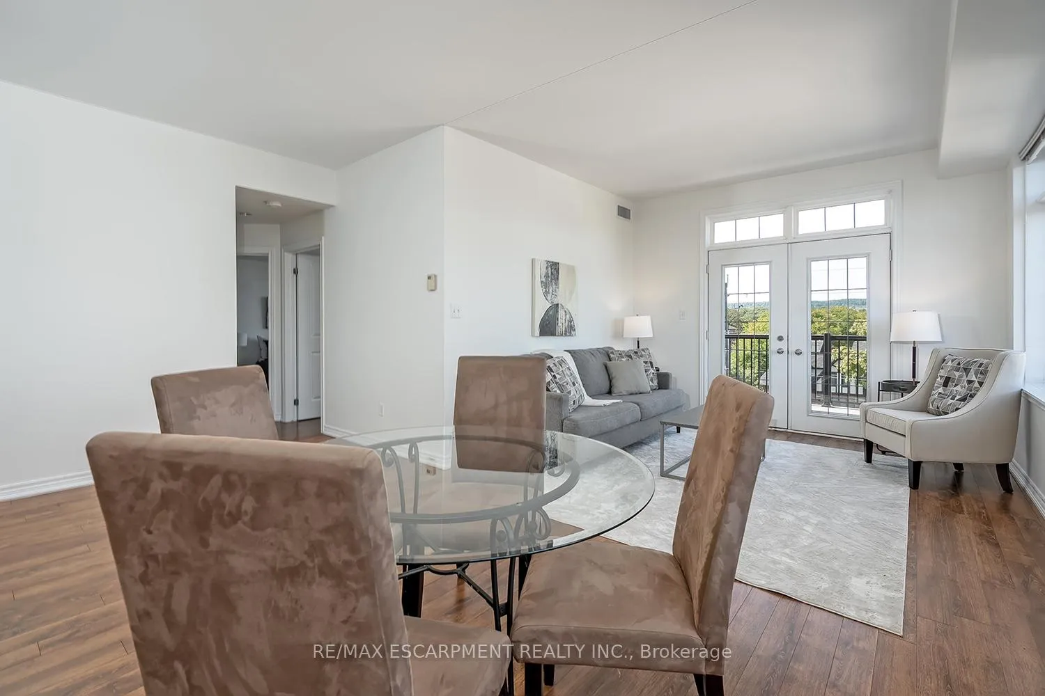 Photo 13 of Unit 503, 396 Plains Road E, Burlington, LaSalle — HOMEH