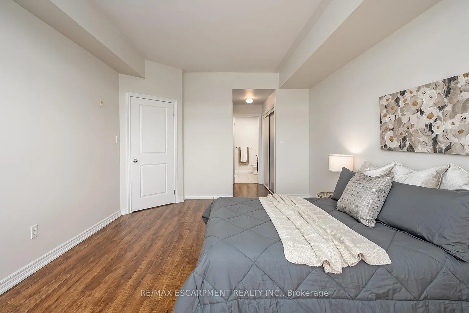 Photo 19 of Unit 503, 396 Plains Road E, Burlington, LaSalle — HOMEH