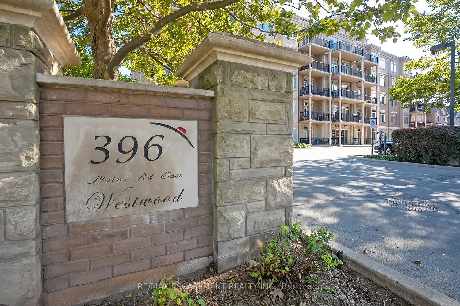 Photo 30 of Unit 503, 396 Plains Road E, Burlington, LaSalle — HOMEH