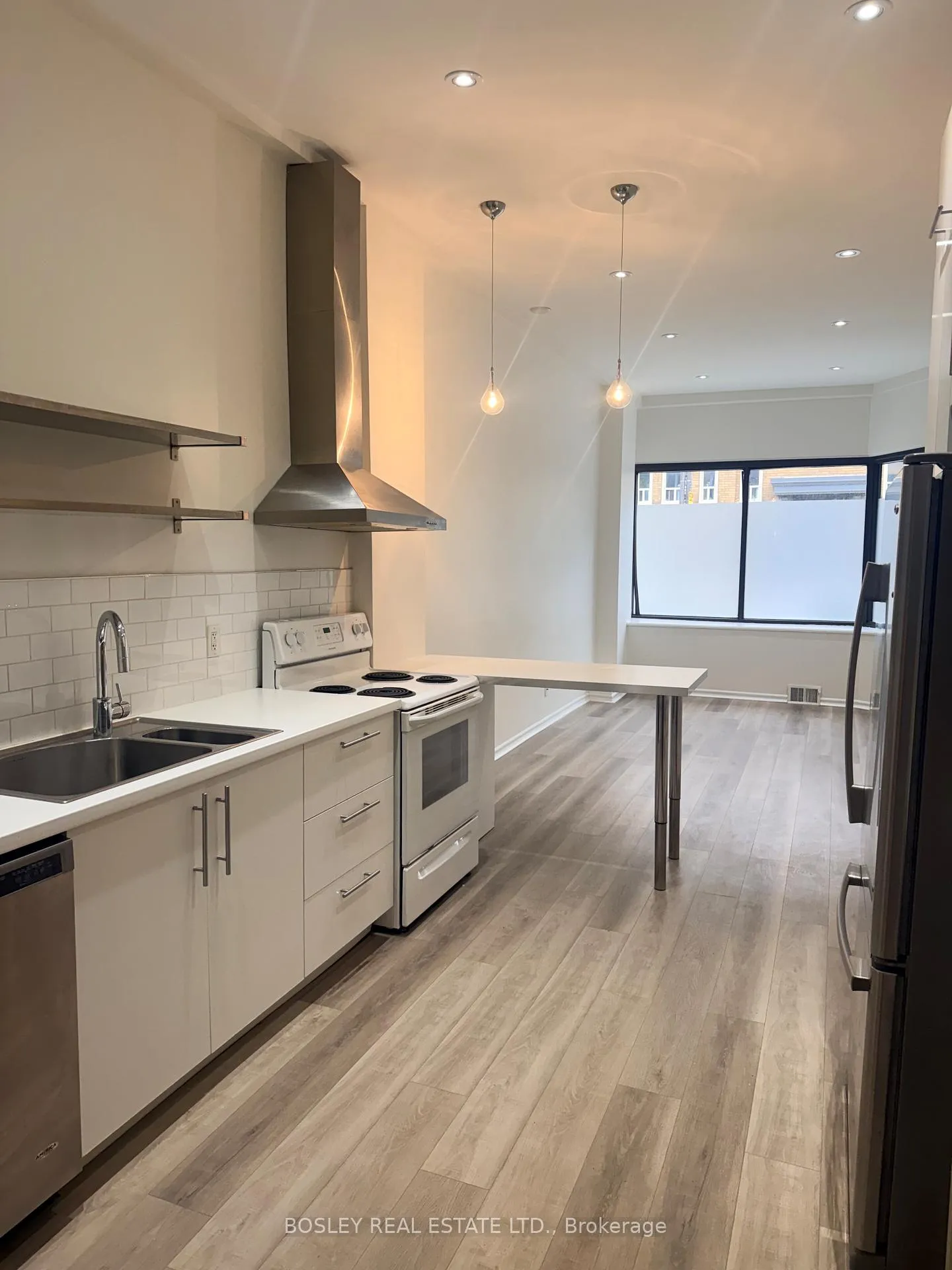 Photo 5 of Unit 1, 866 Broadview Avenue, Toronto, Playter Estates-Danforth — HOMEH