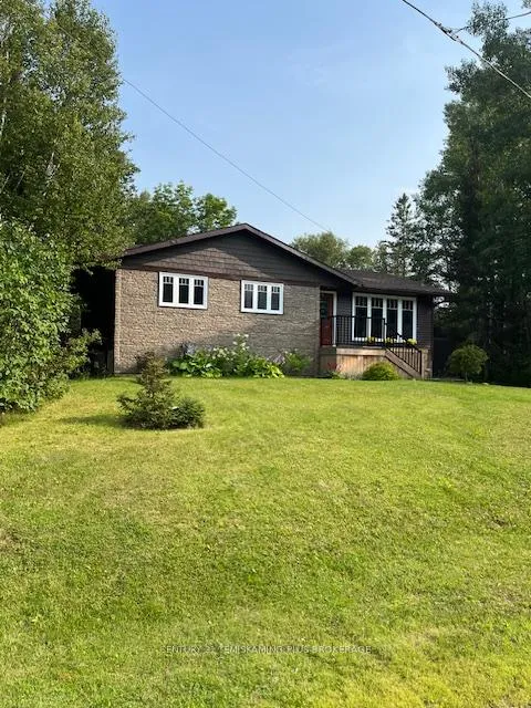 Photo 1 of 7 Poplar Crescent, Temagami — HOMEH