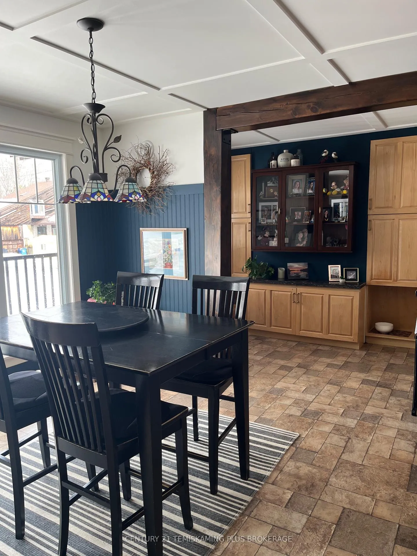 Photo 5 of 7 Poplar Crescent, Temagami — HOMEH