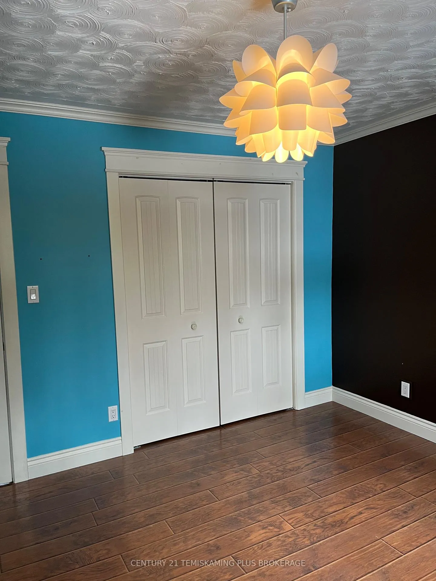 Photo 12 of 7 Poplar Crescent, Temagami — HOMEH