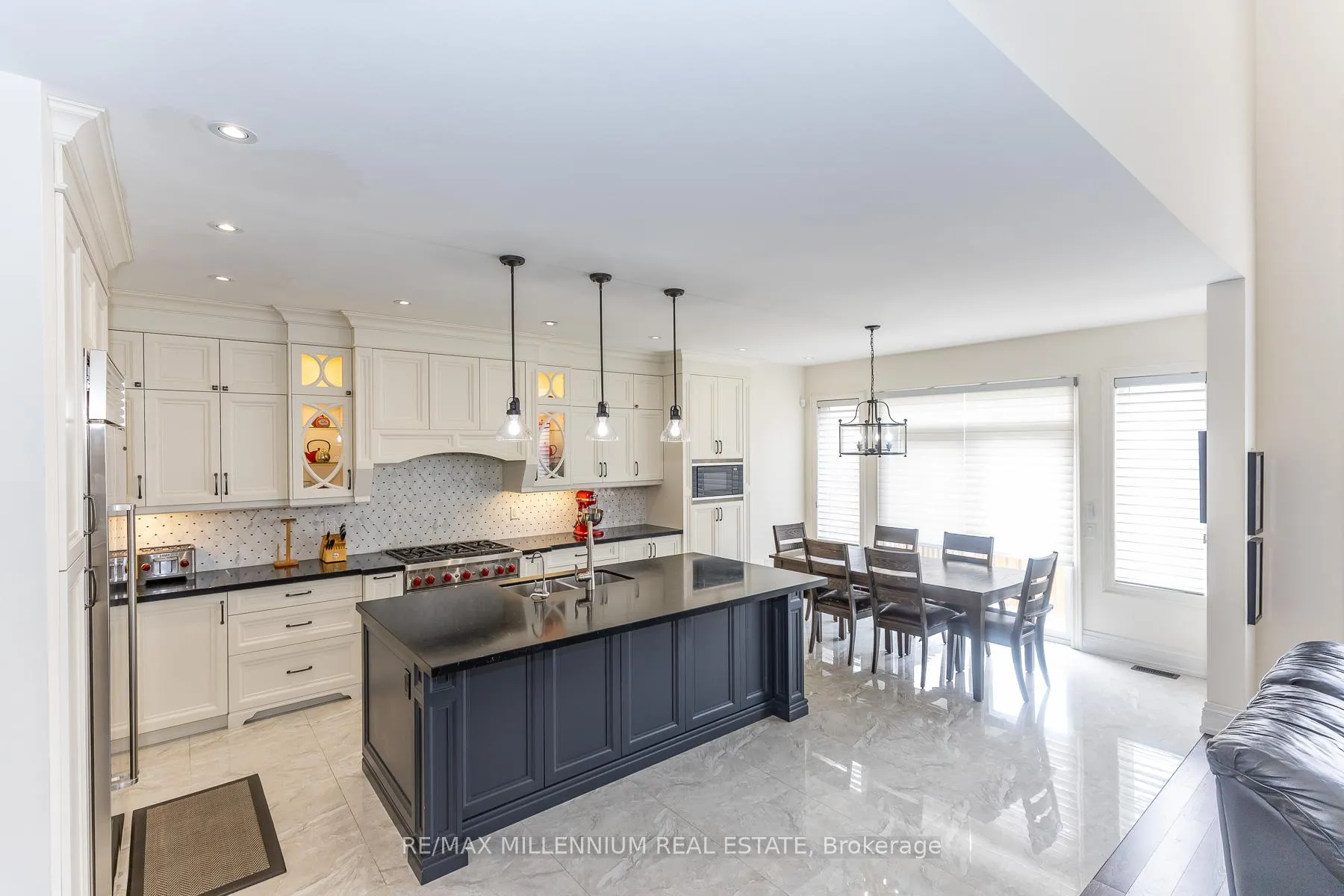 Photo 27 of 11 Algoma Drive, Vaughan, Kleinburg — HOMEH